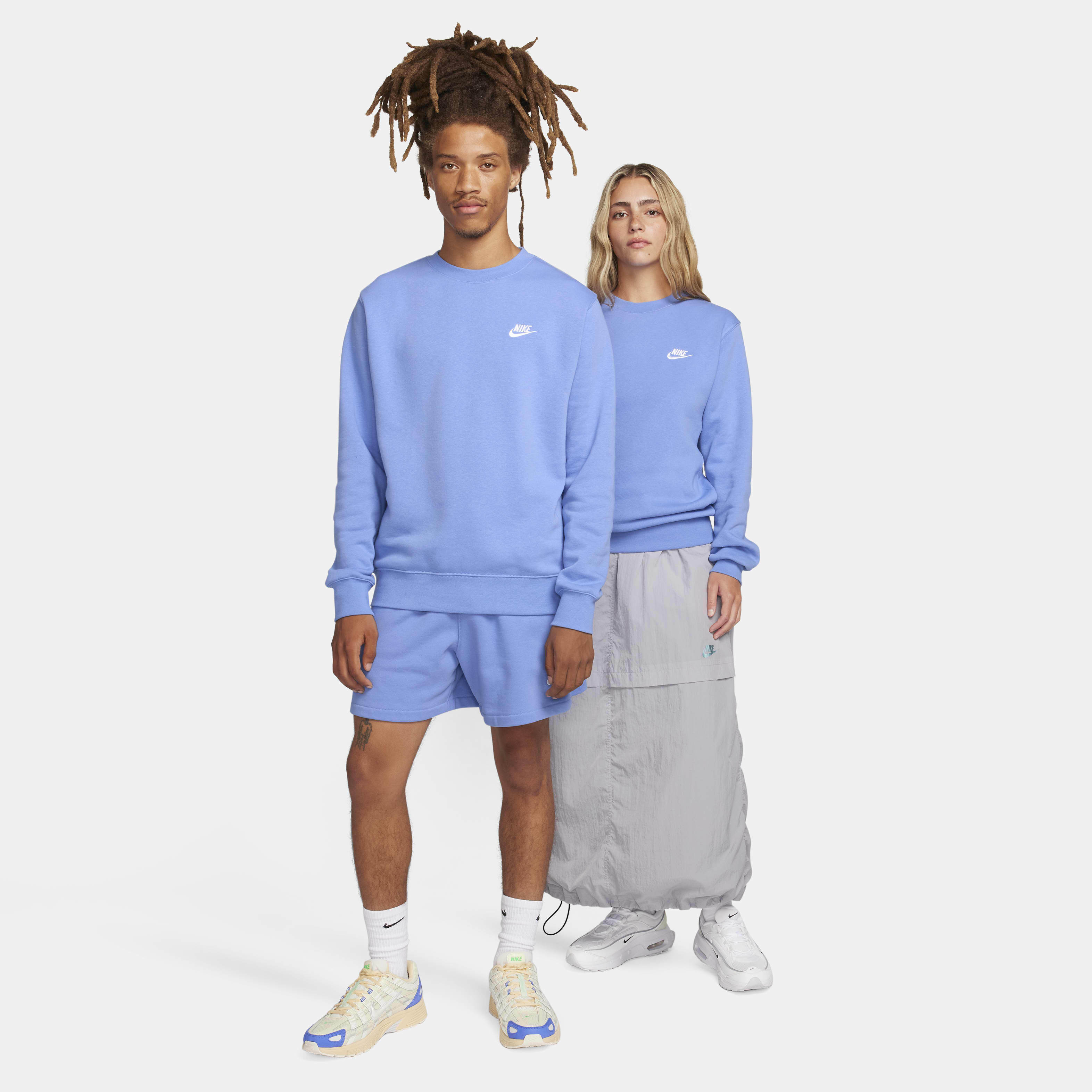 نايكي سبورتسوير كلوب فليس image number 4