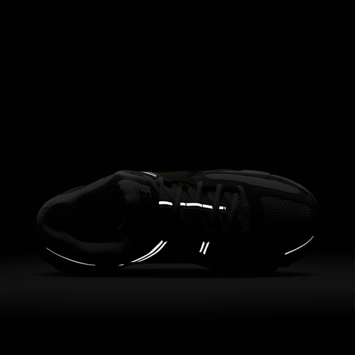 Nike Zoom Vomero 5 image number 8 Nike Zoom Vomero 5 image number 8