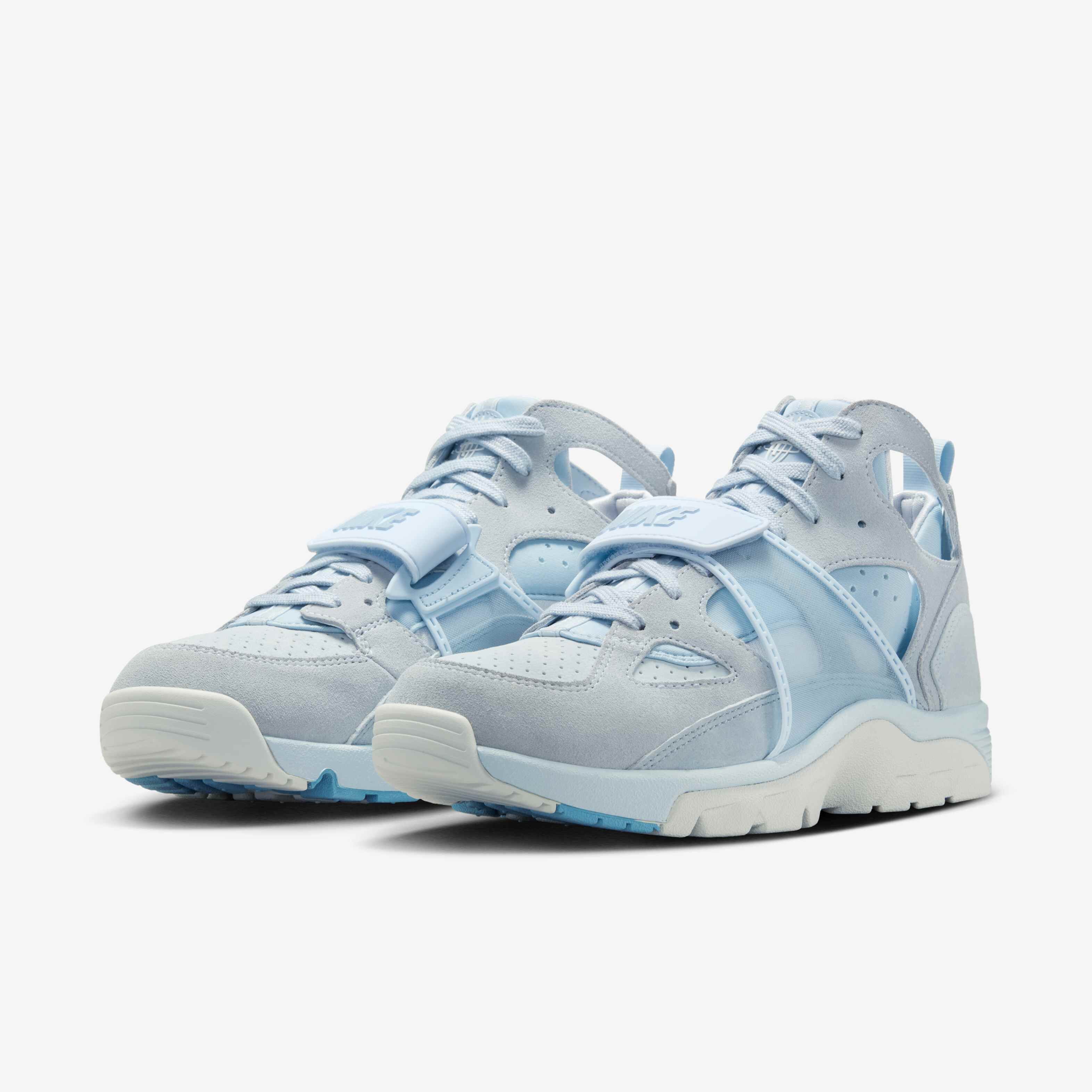 Nike Air Trainer Huarache image number 4