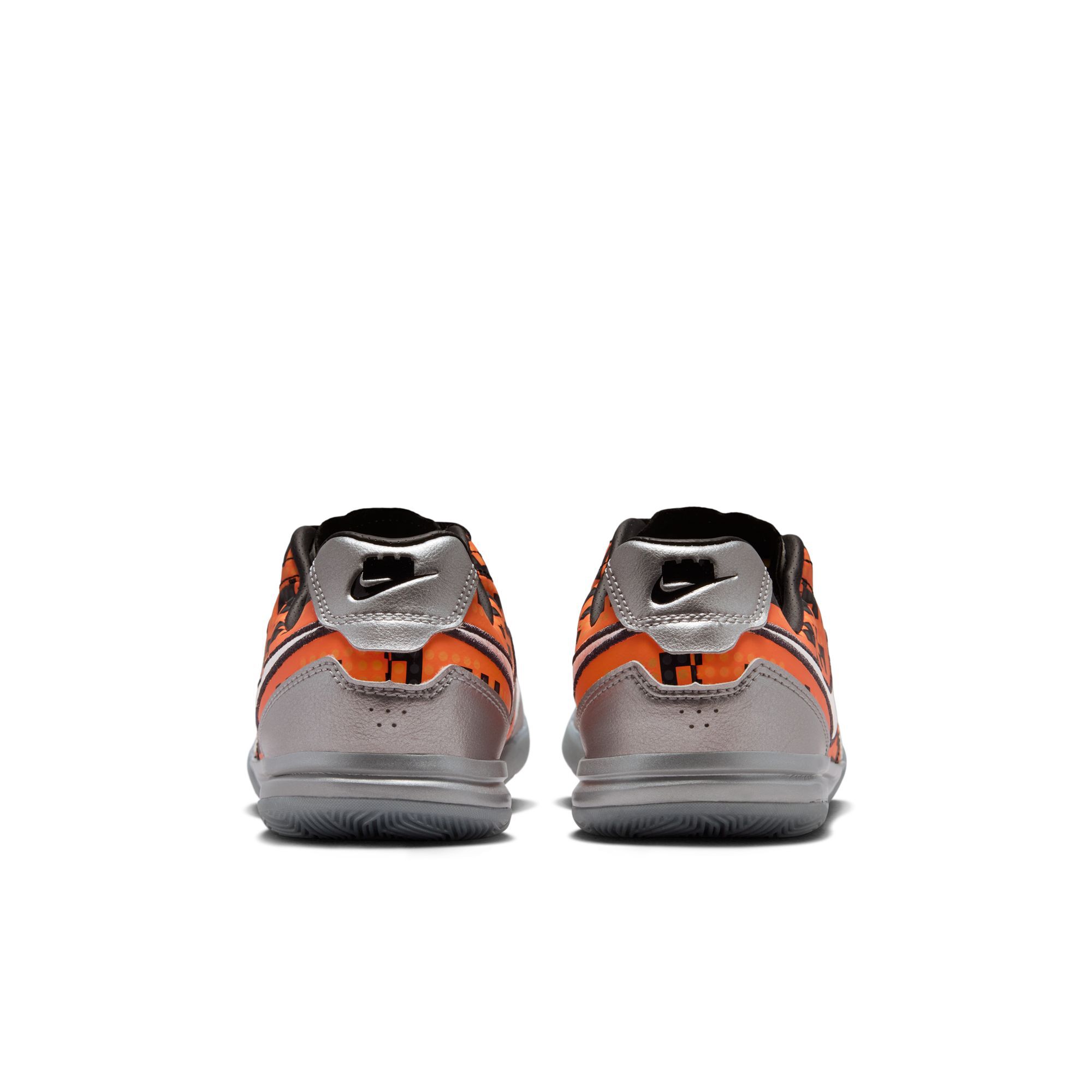 Zoom image