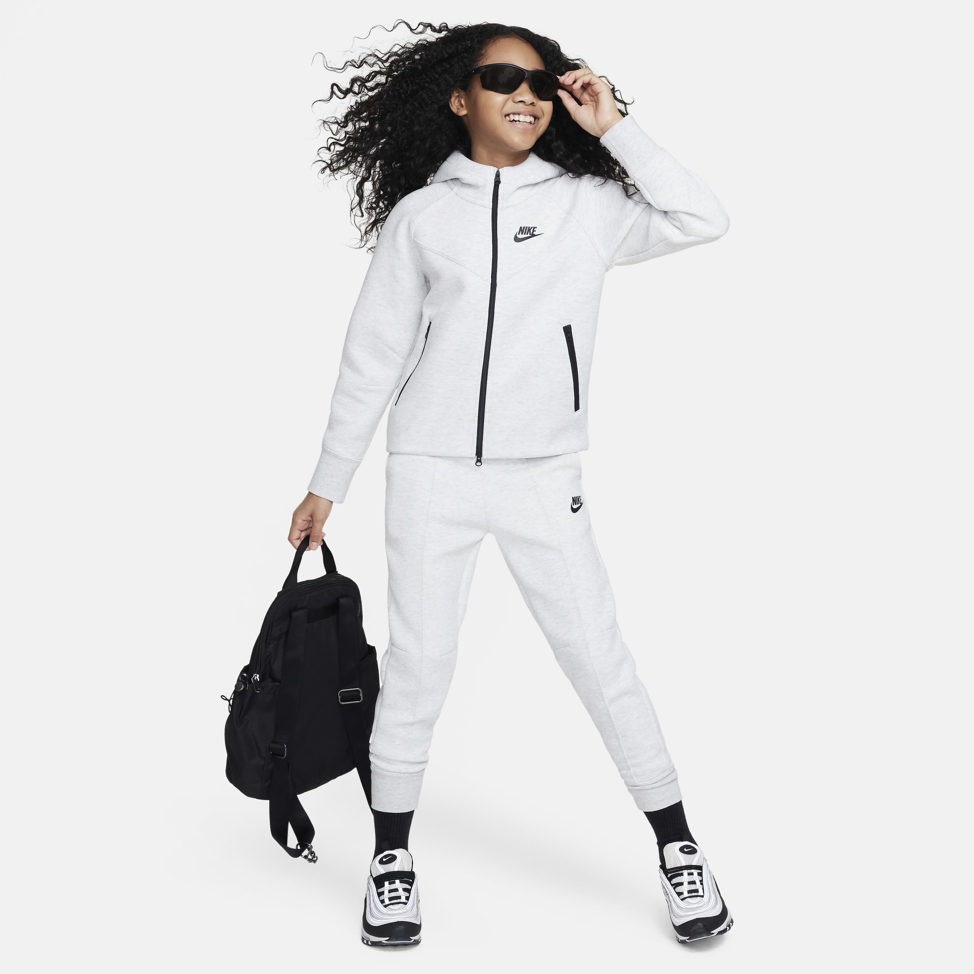 Nike Sportswear Tech Fleece image number 6
