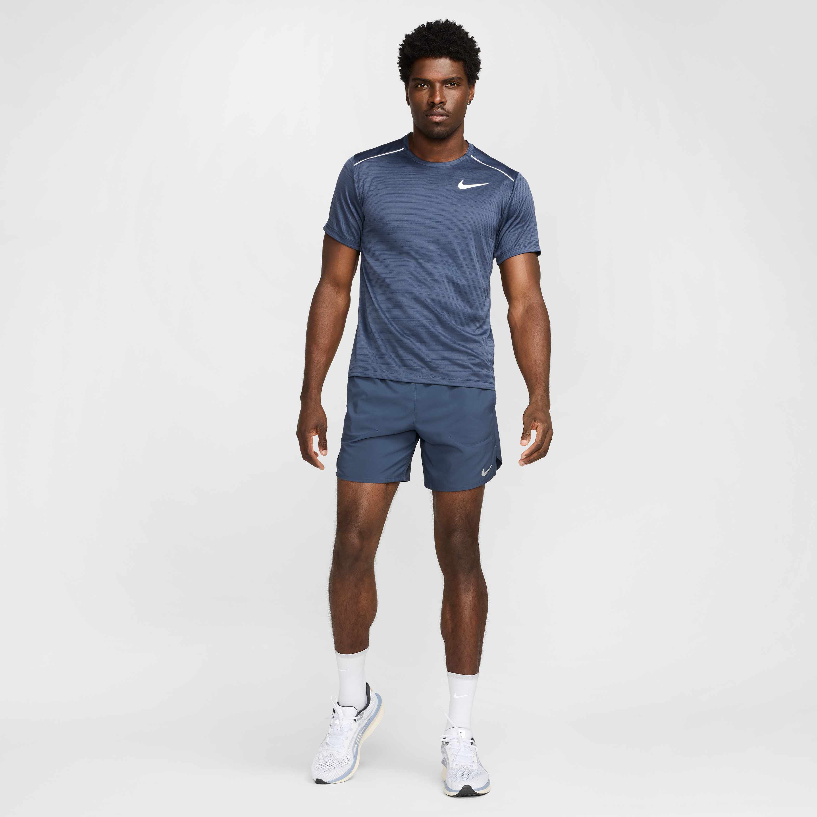 Nike Stride image number 7