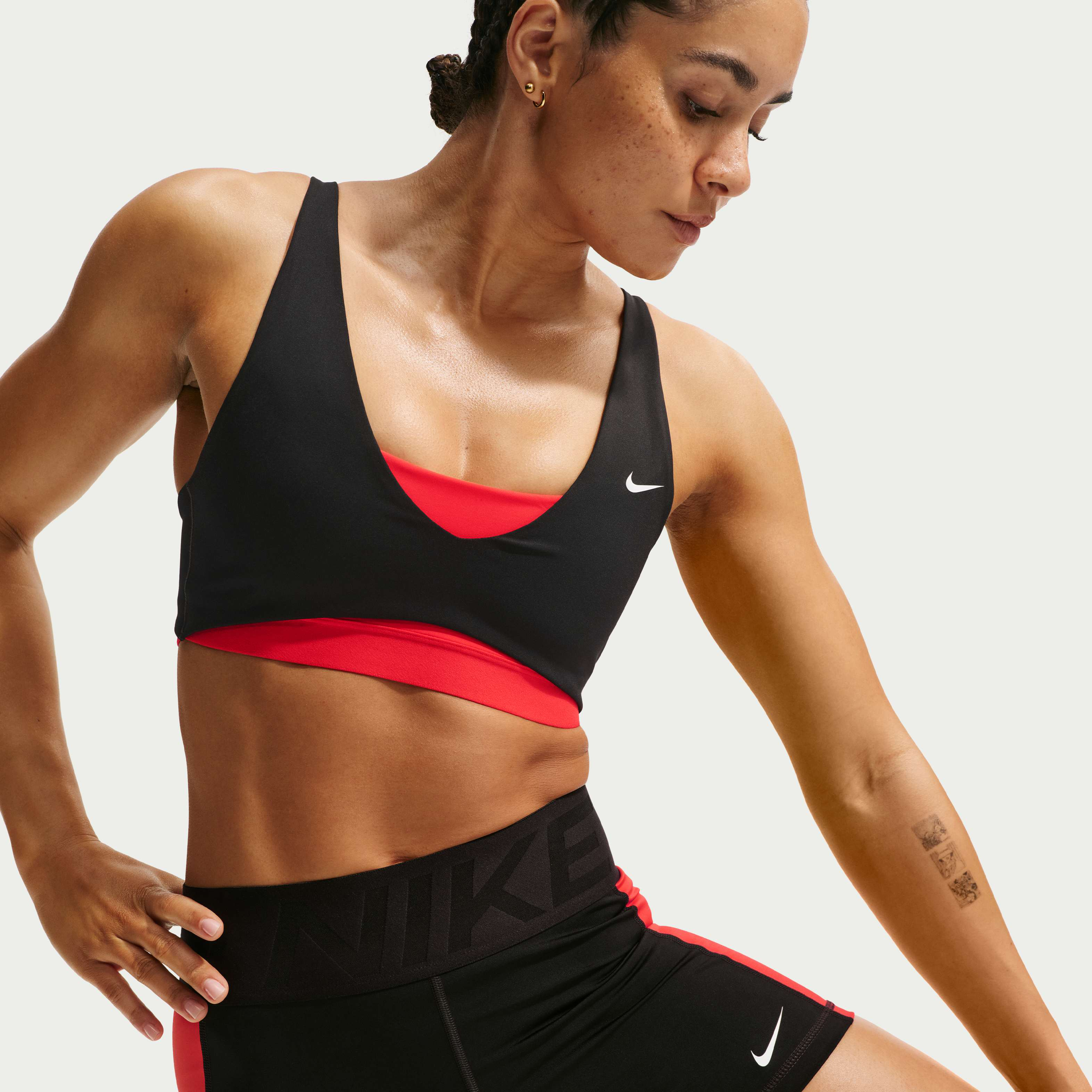 Nike Pro Sculpt image number 2