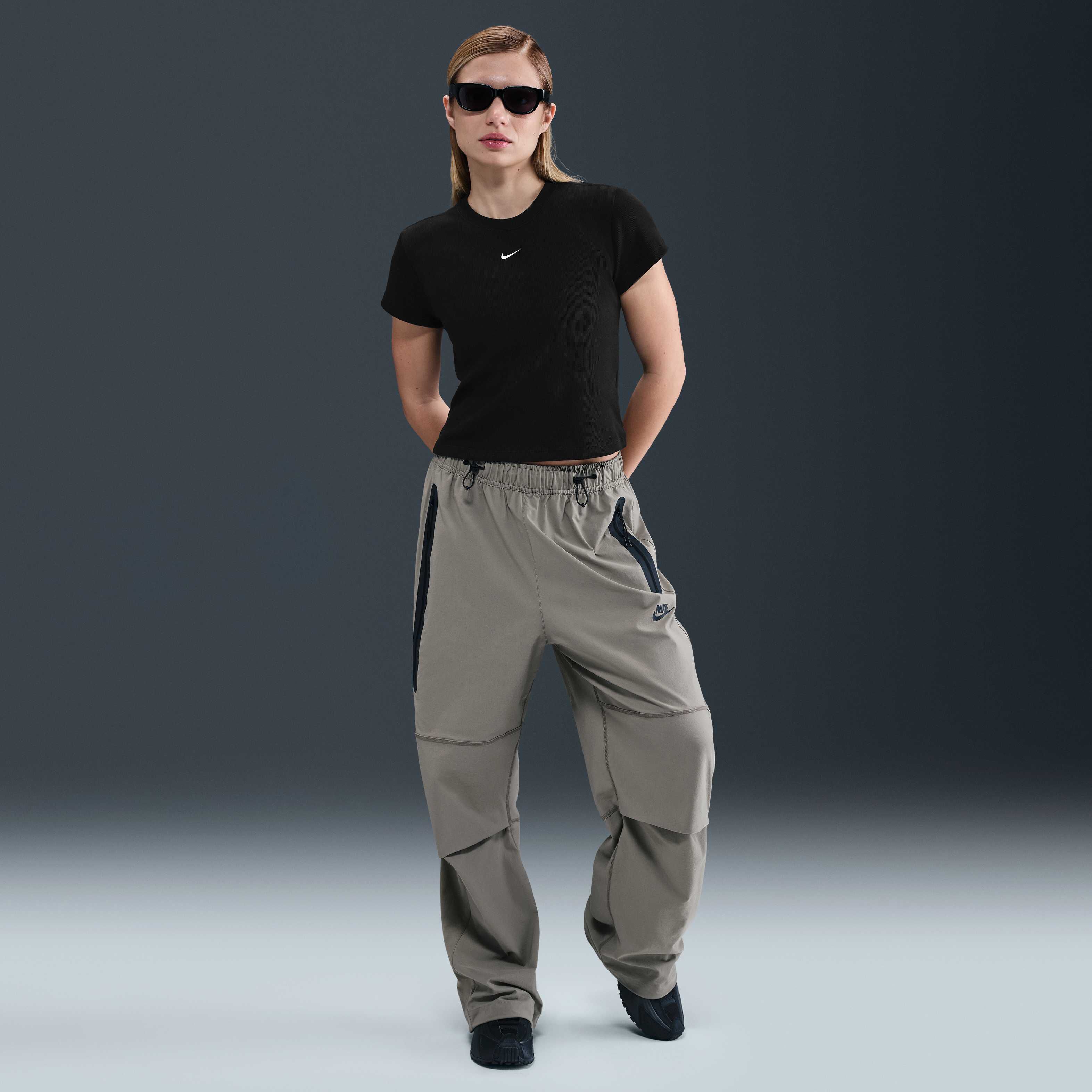 نايكي سبورتسوير image number 3