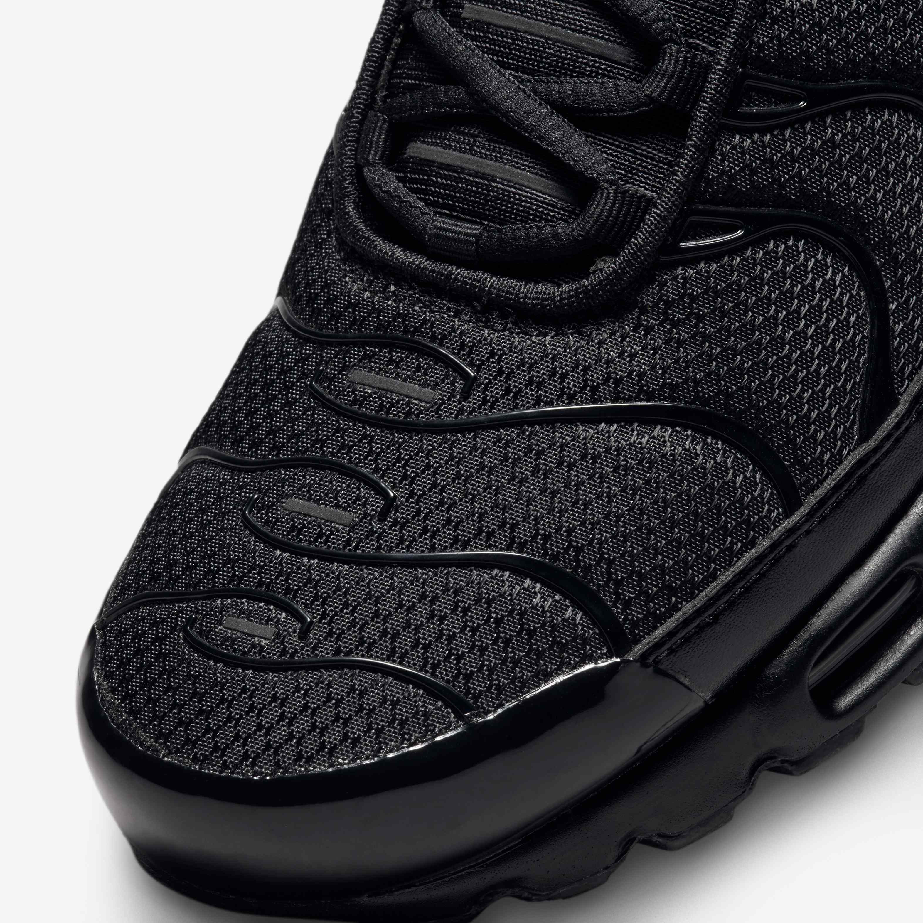 Nike Air Max Plus image number 6