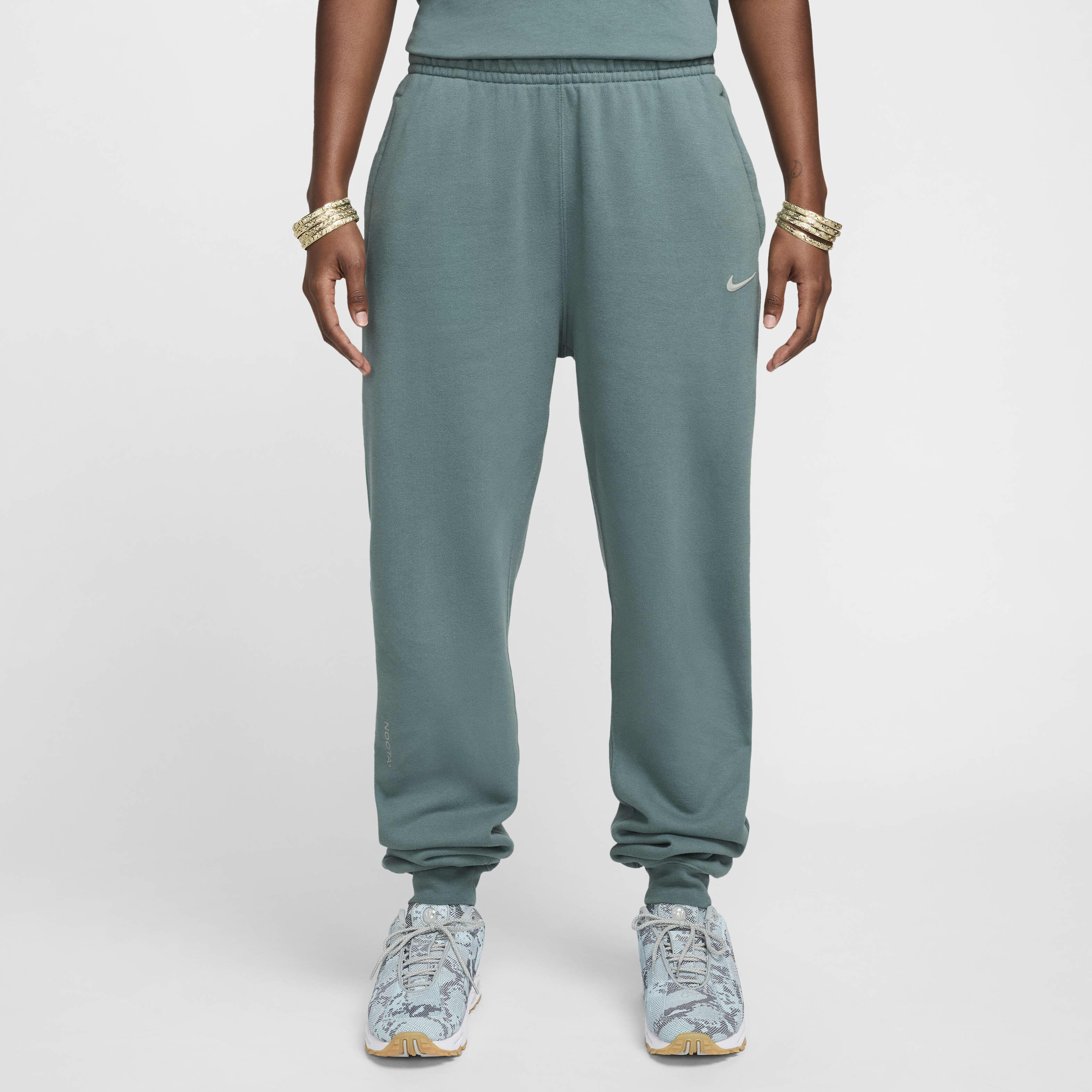 Nike fleece tracksuit pants shop