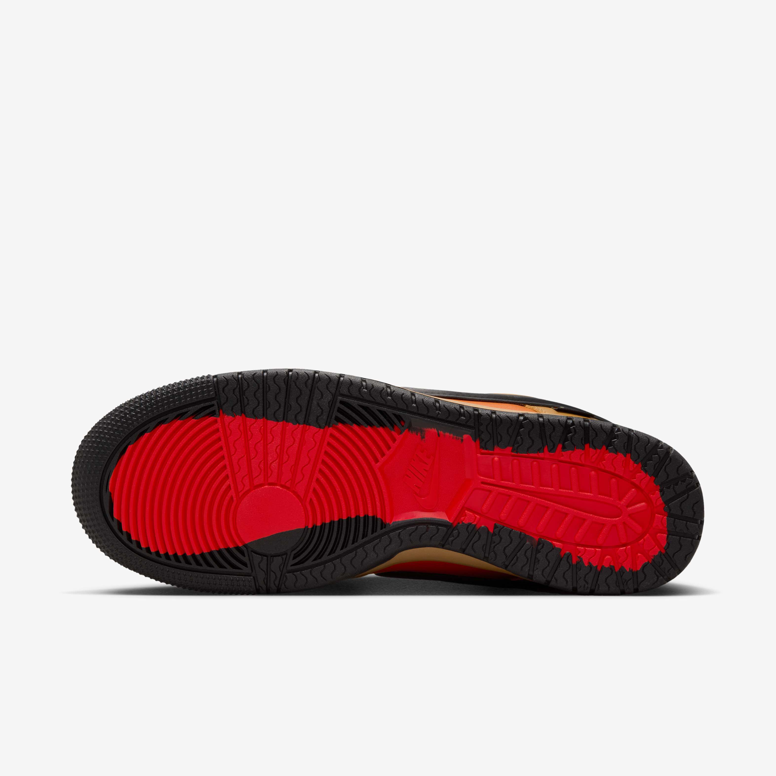 نايكي دانك لو GORE-TEX image number 1