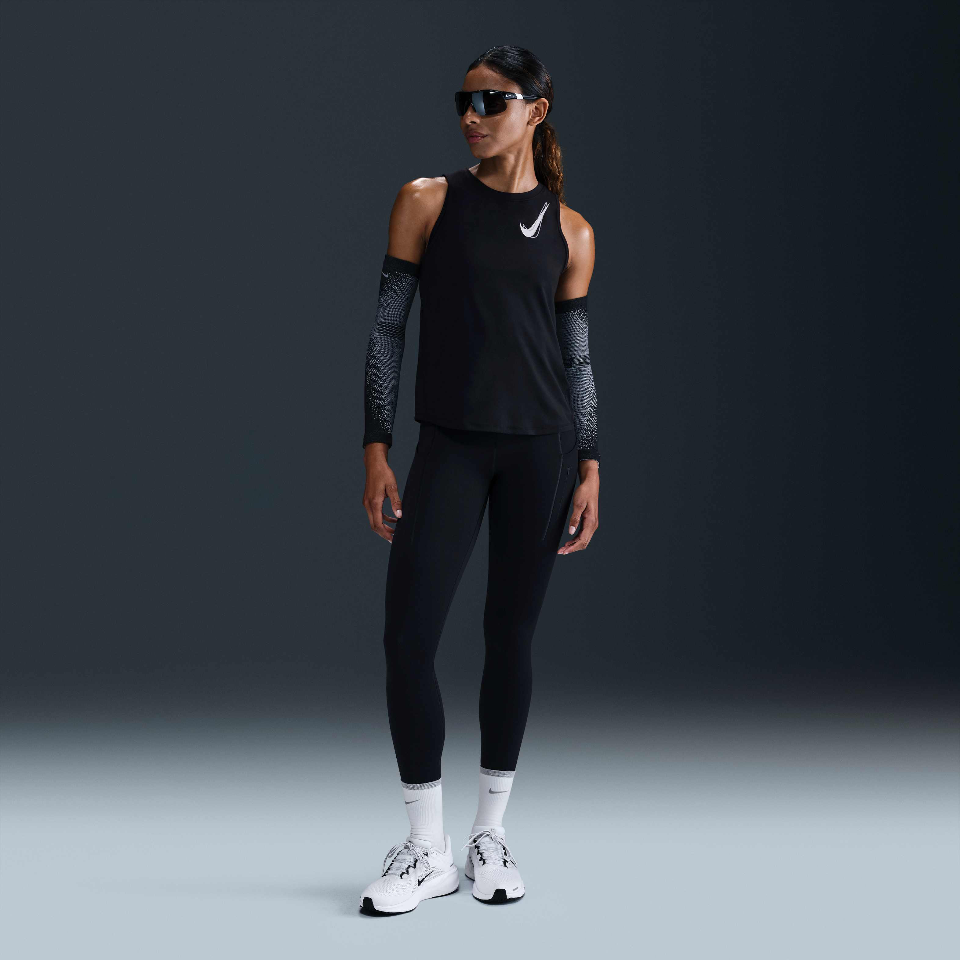 Nike One image number 3