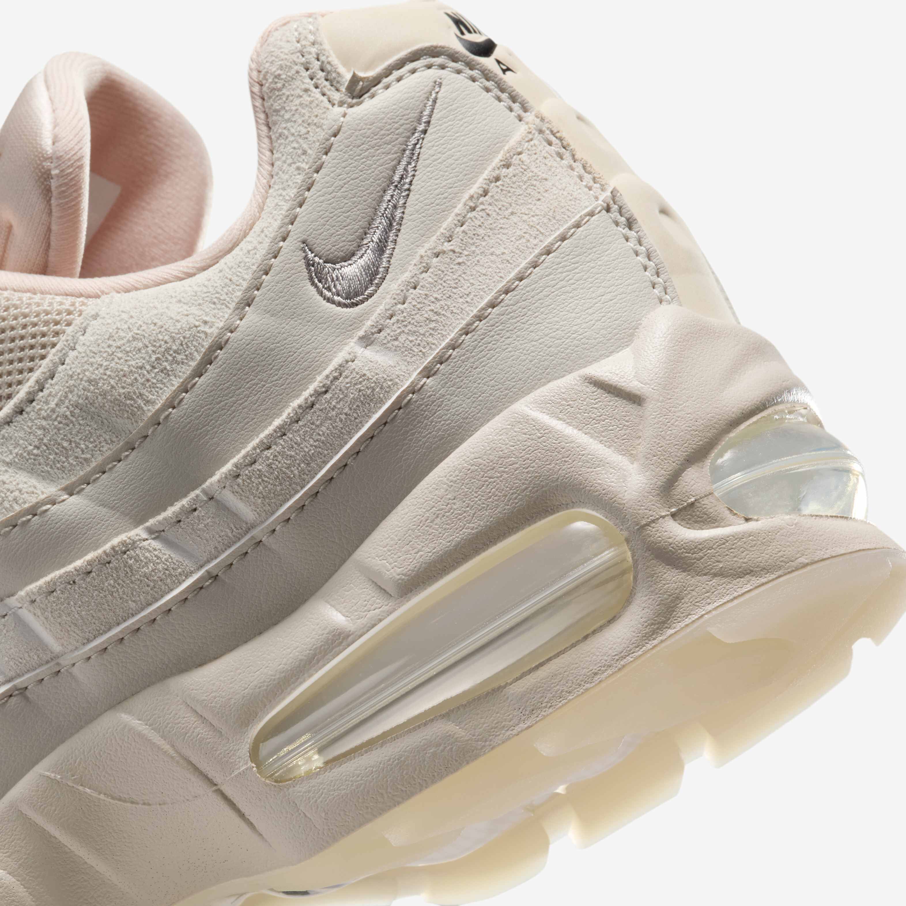 Nike Air Max 95 image number 7