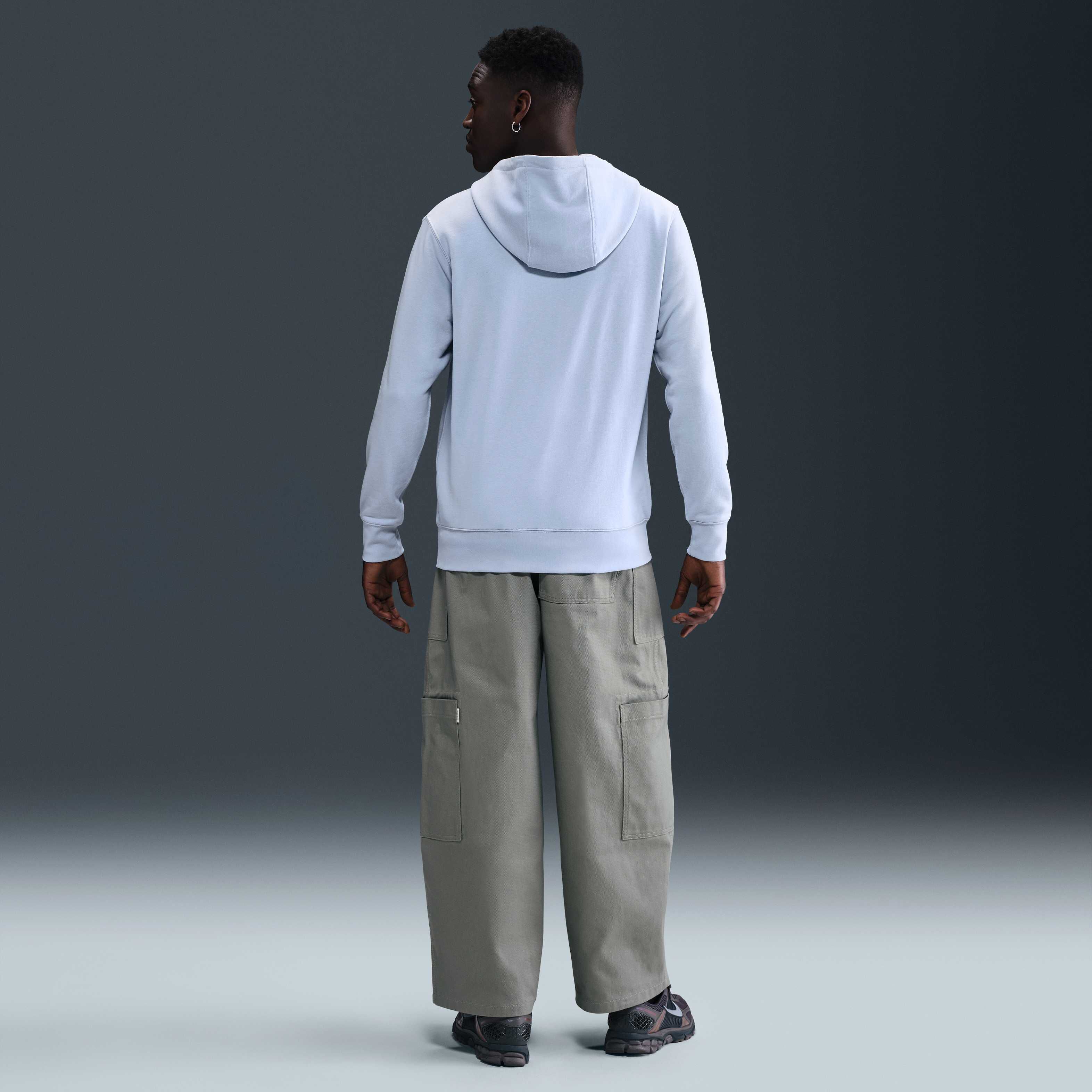 نايكي كلوب image number 4