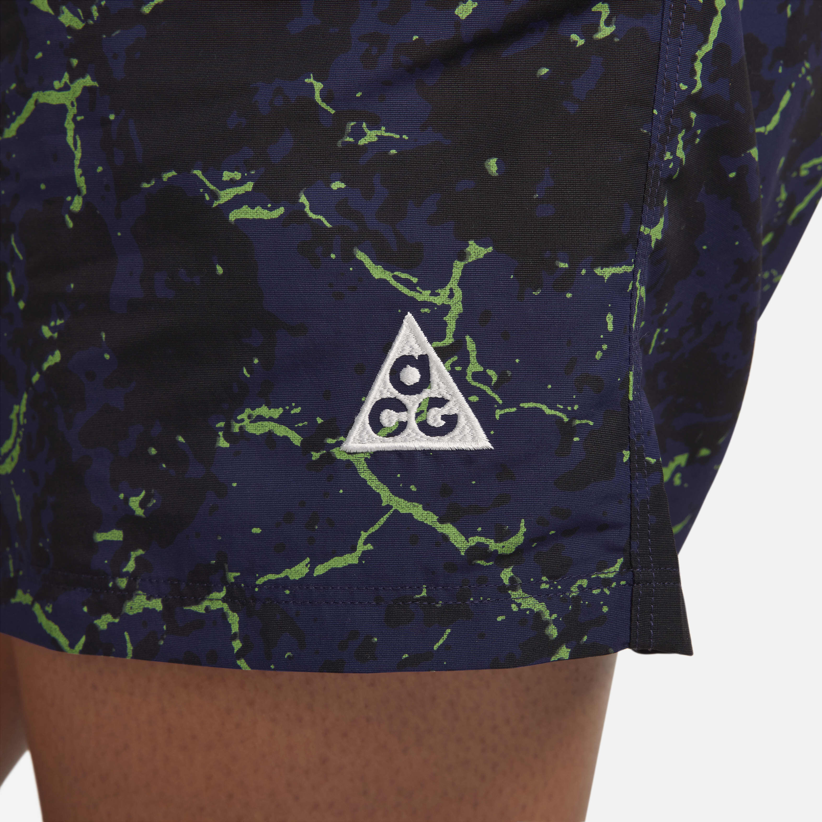 Nike ACG image number 7