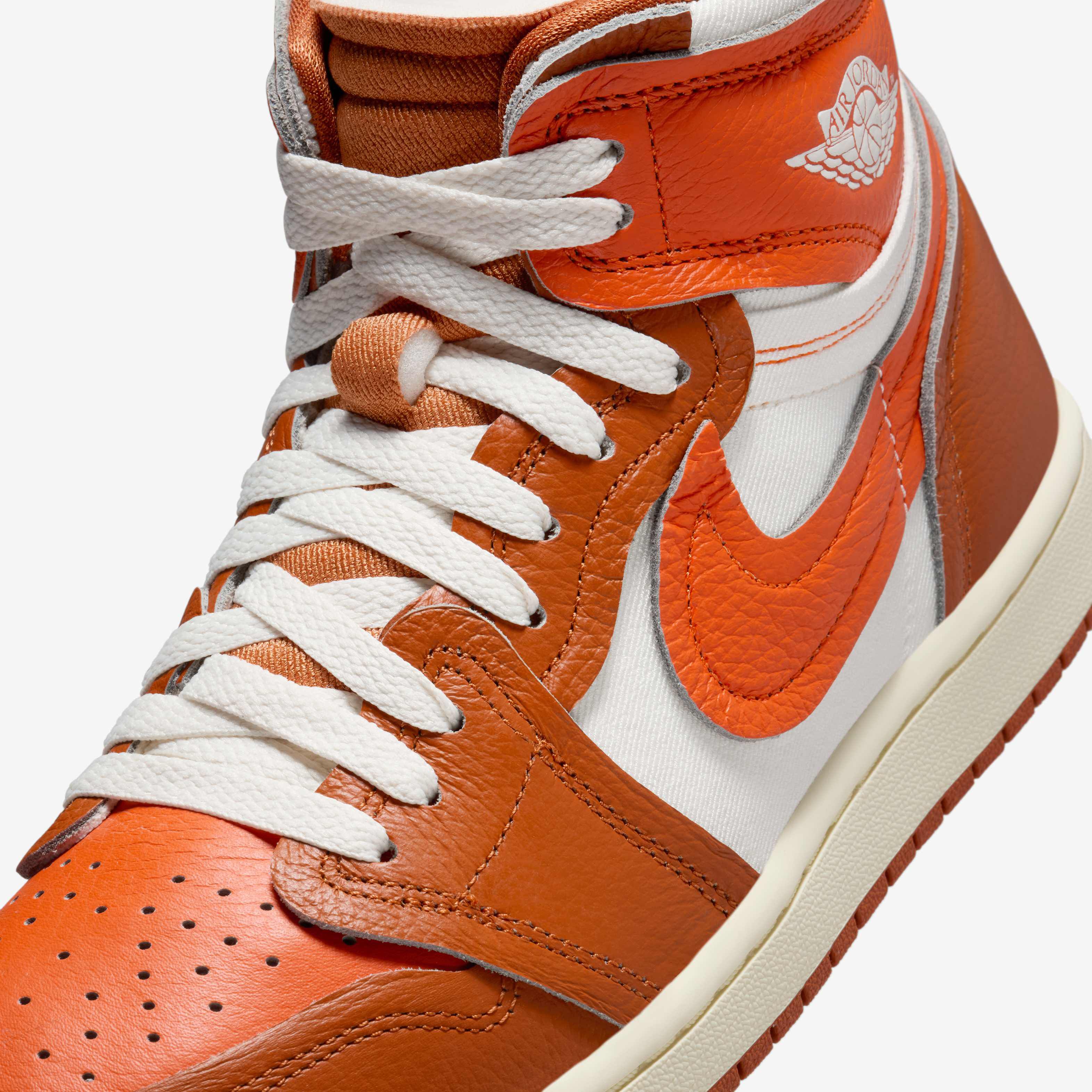 Air Jordan 1 High Method of Make image number 6
