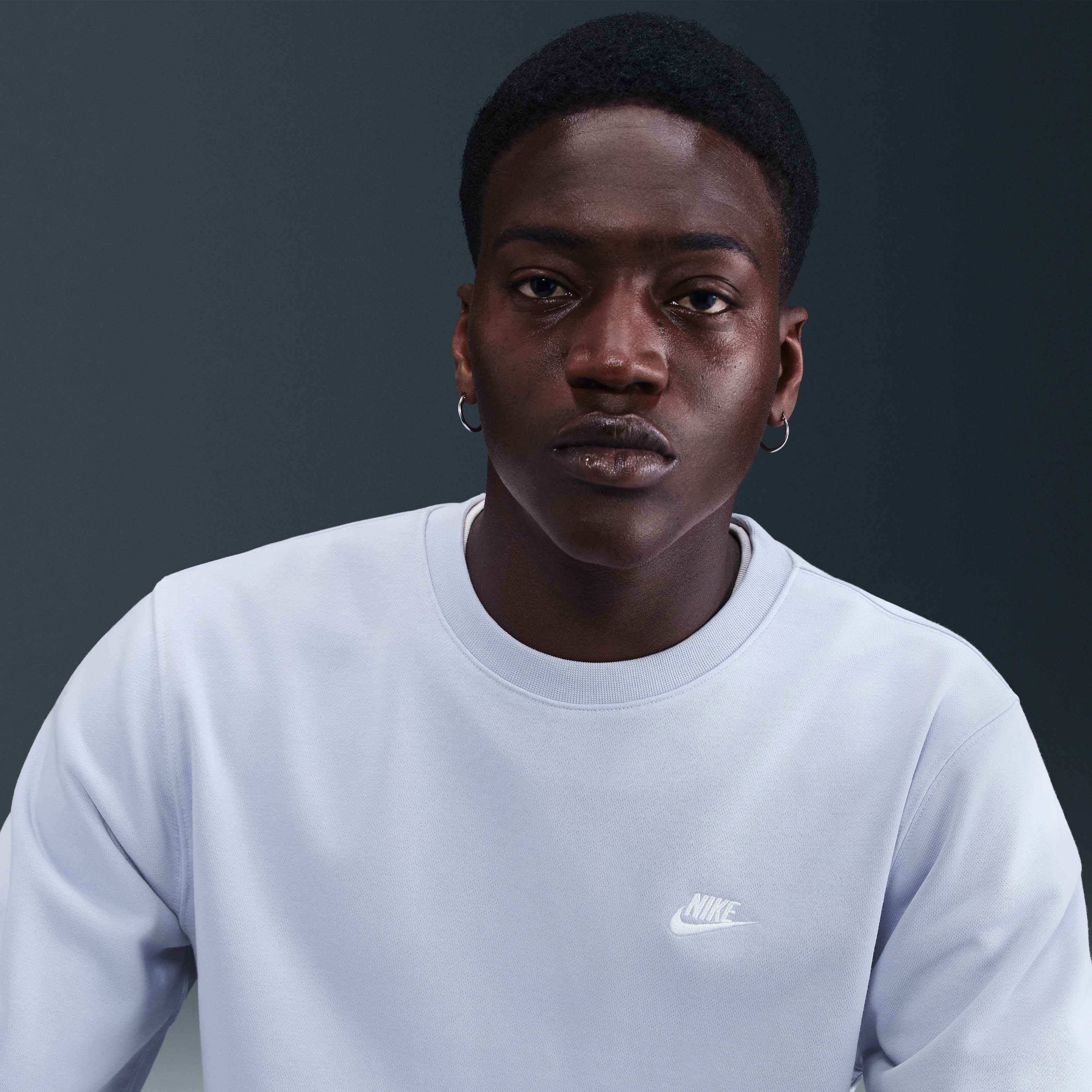 Nike Club image number 2