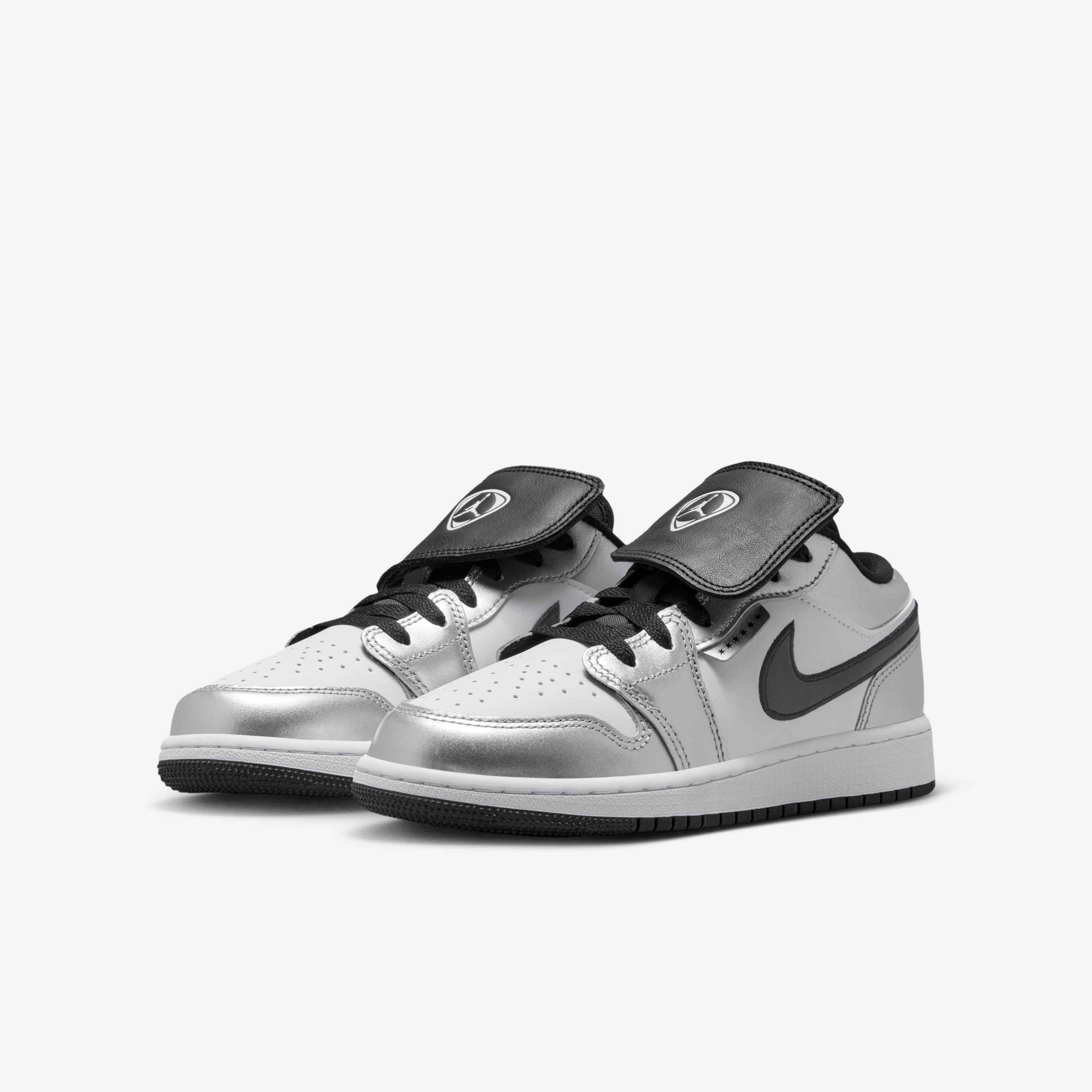 Air Jordan 1 Low SE image number 4