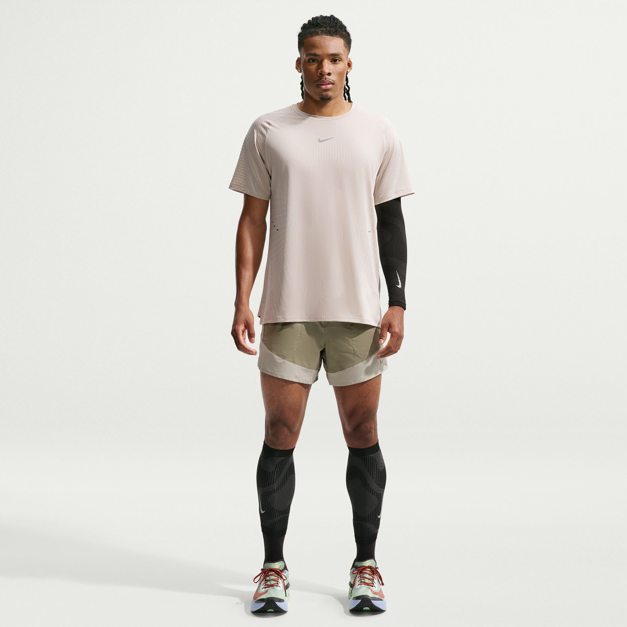 Zoom image