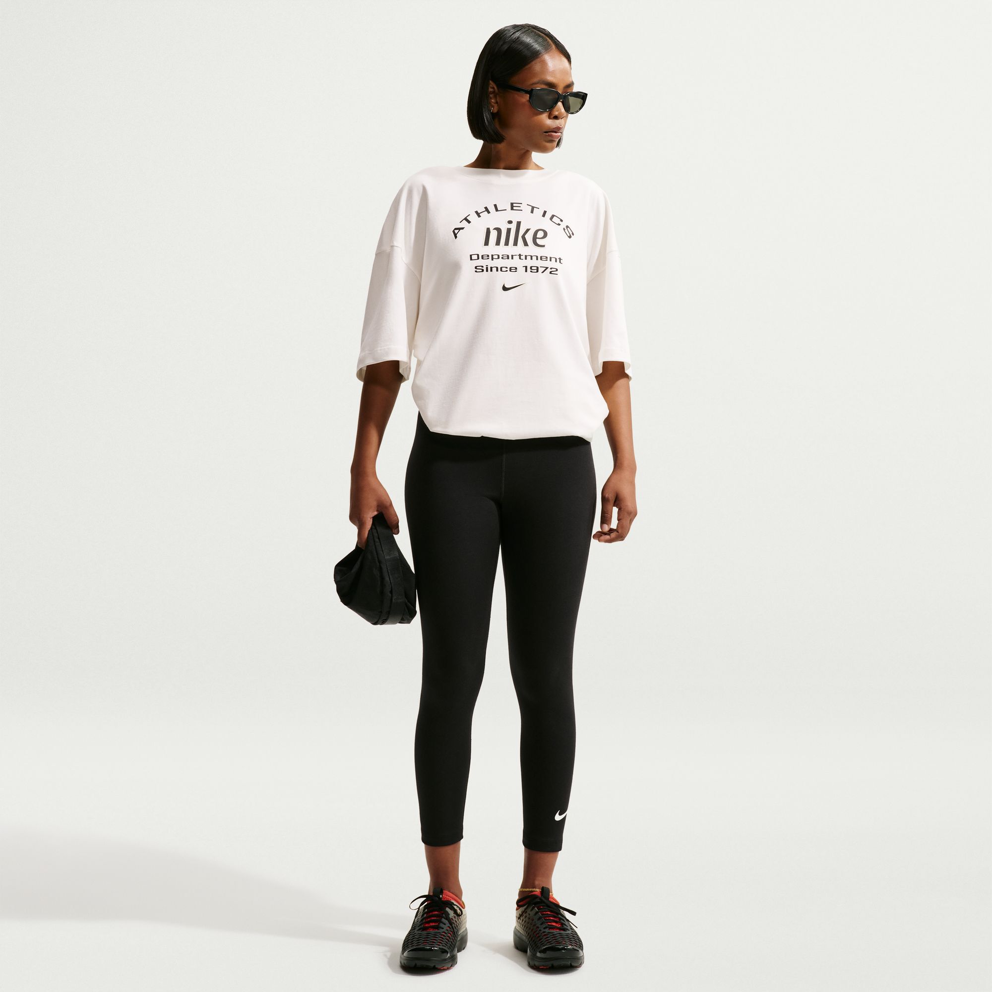 Nike Sportswear Classic image number 0