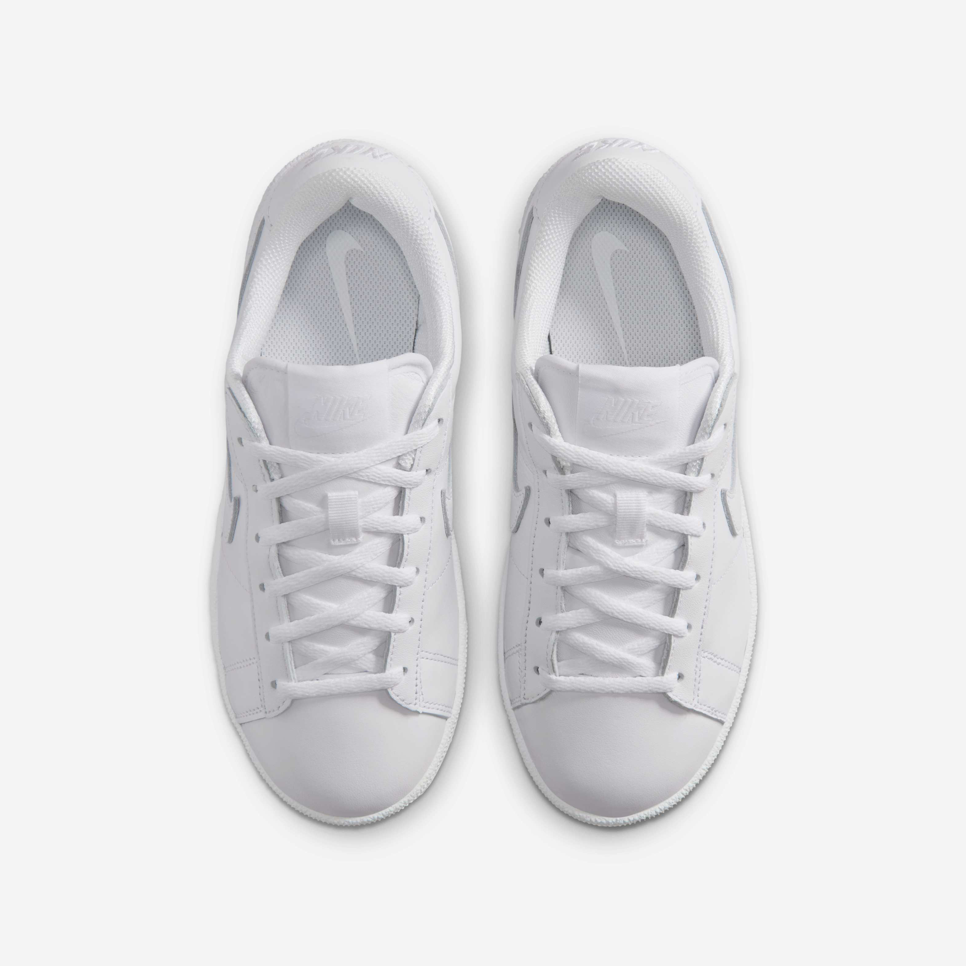 Nike Tennis Classic image number 3