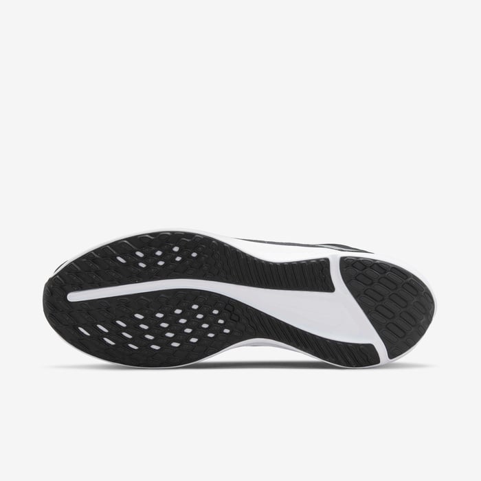 Nike Quest 5 image number 2 Nike Quest 5 image number 2