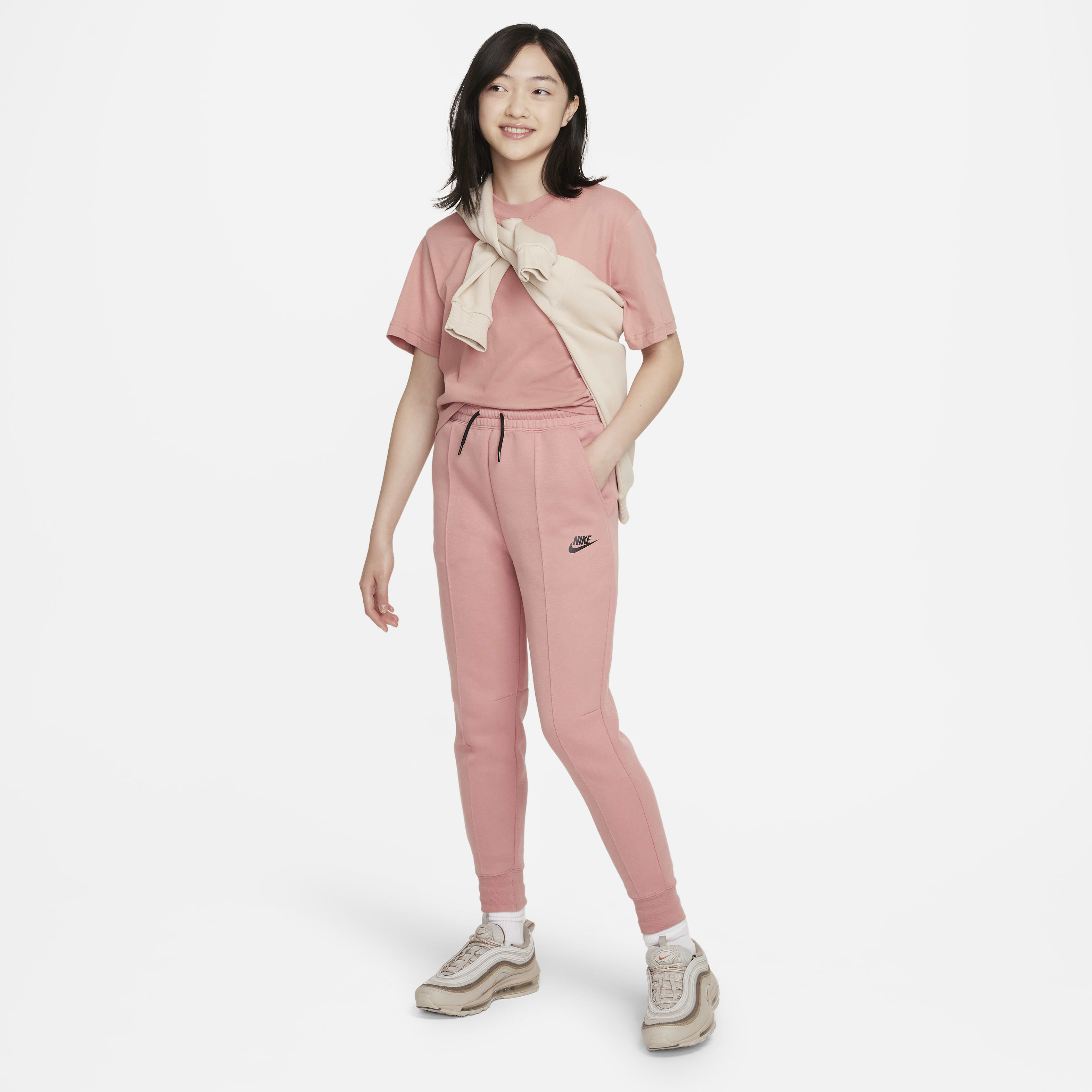 نايكي سبورتسوير تك فليس image number 8