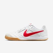 Nike Gato