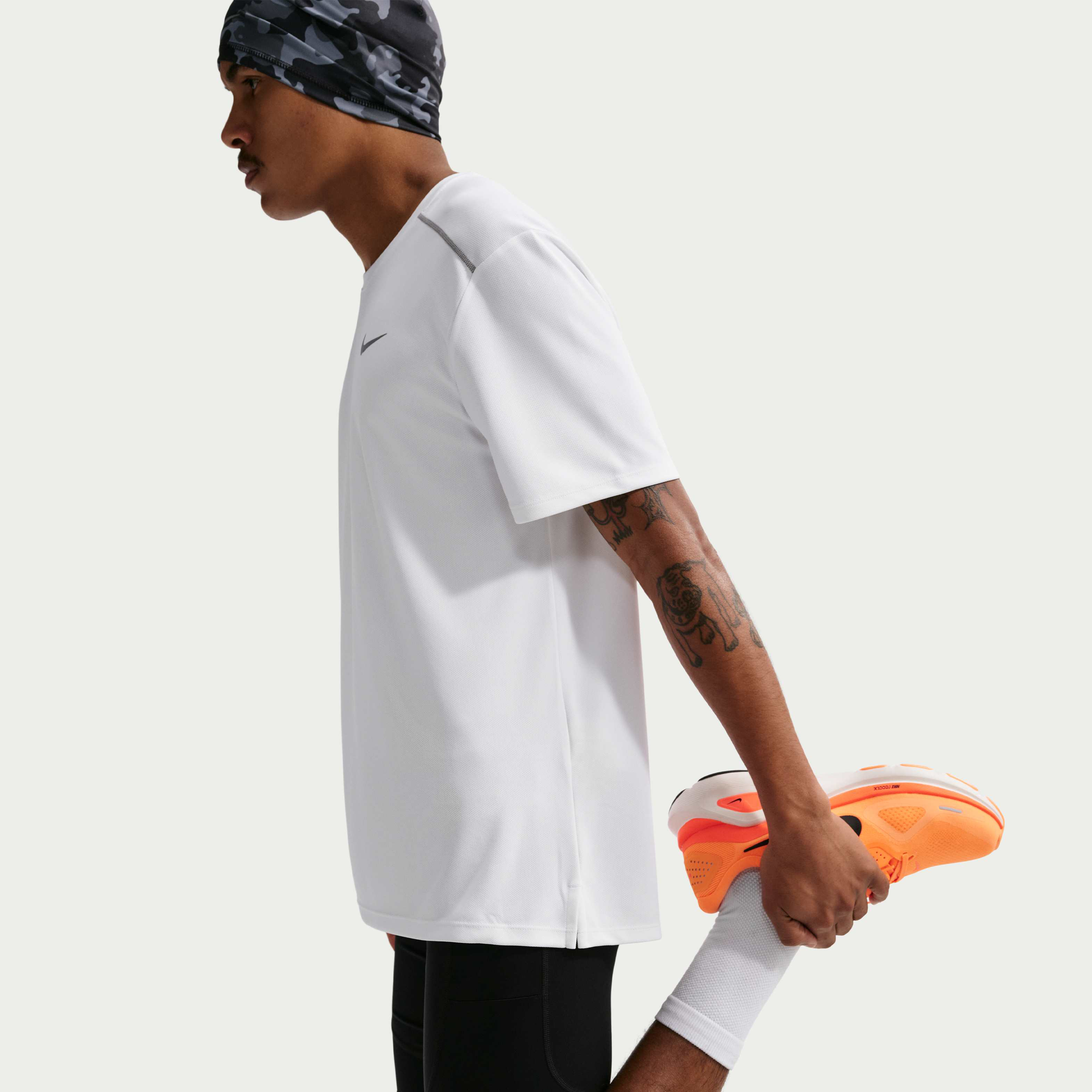 Nike Miler image number 2