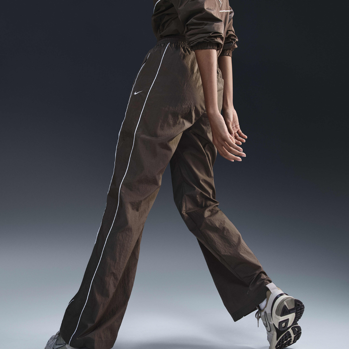 Nike Windrunner image number 4 Nike Windrunner image number 4