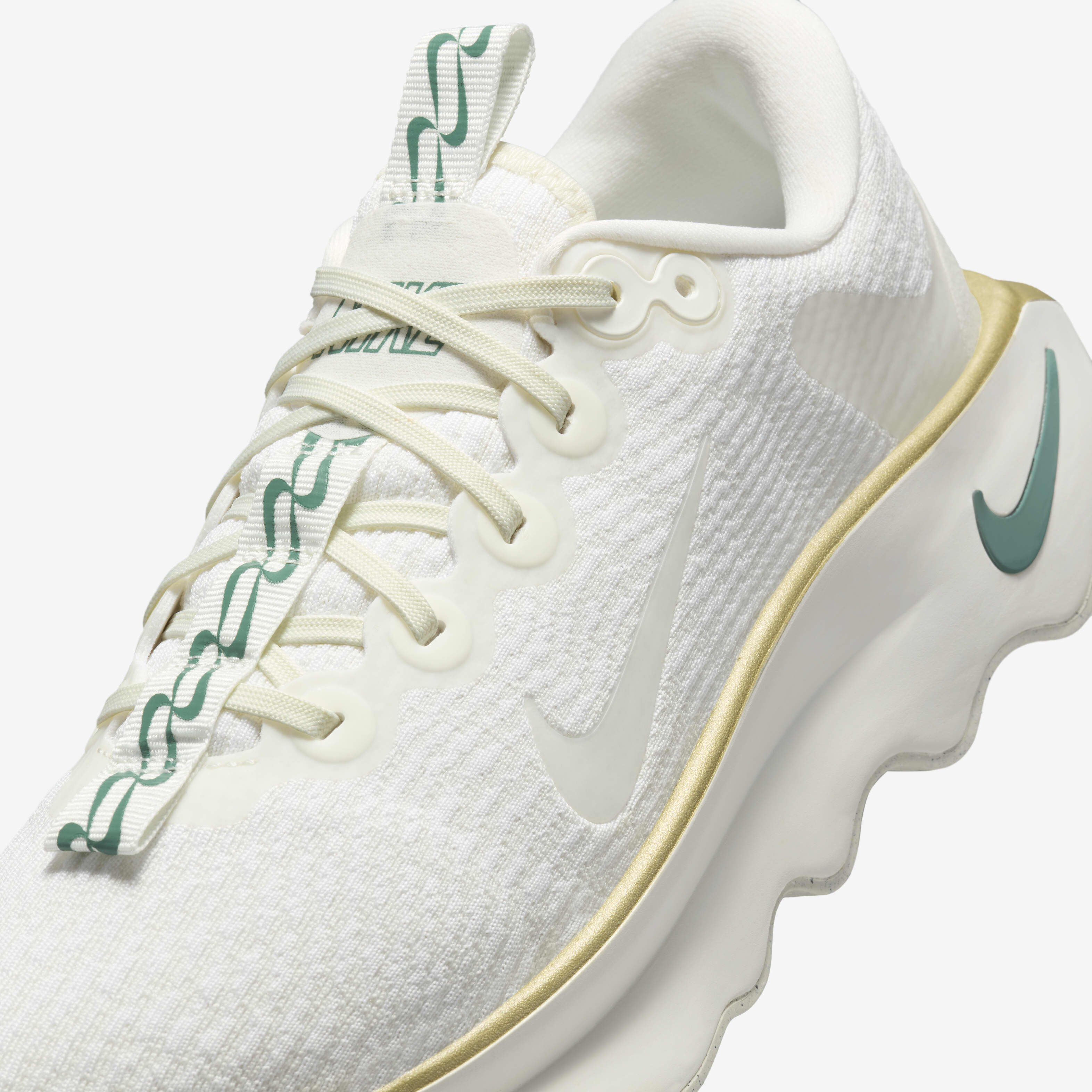 نايكي موتيفا image number 7