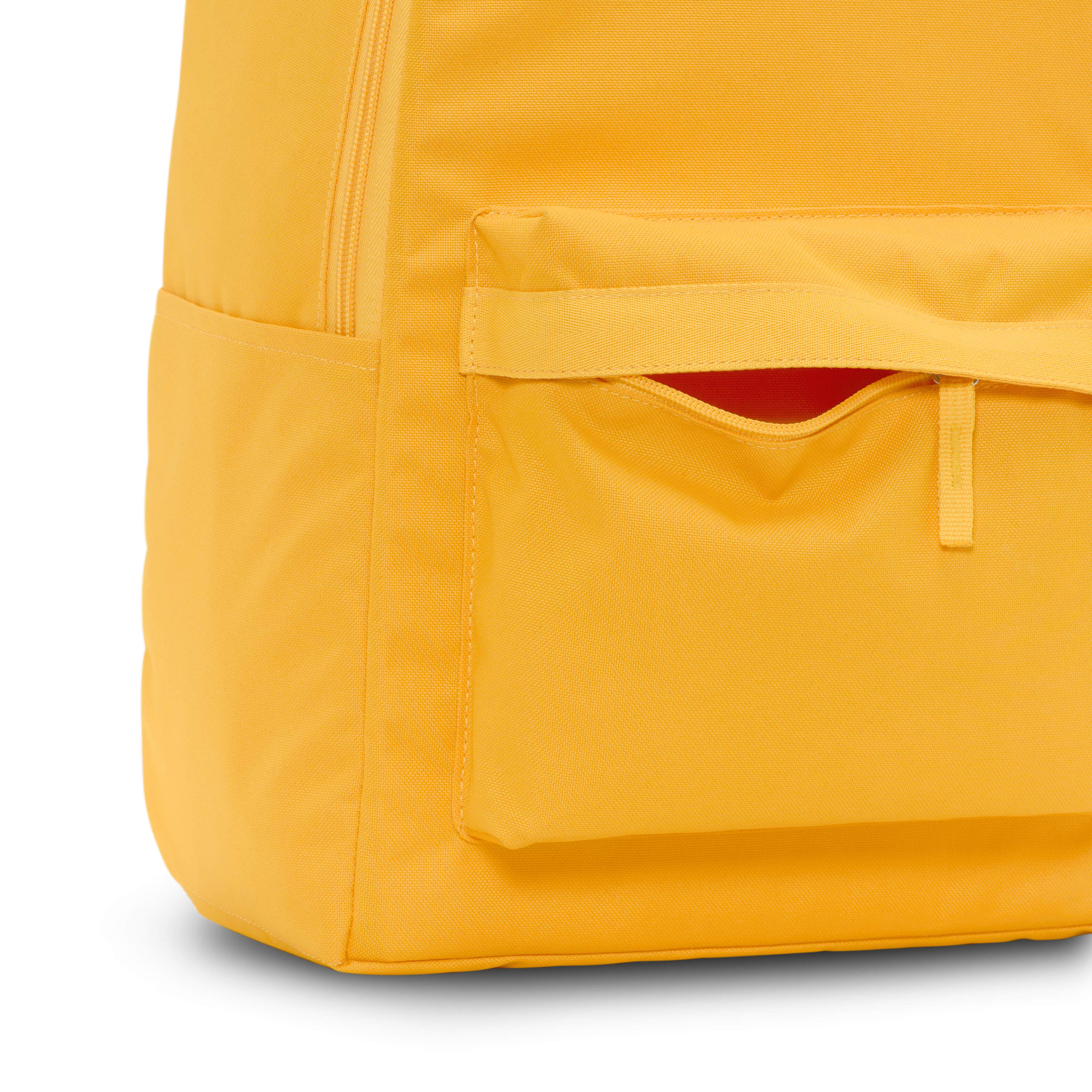 Nike Heritage image number 5