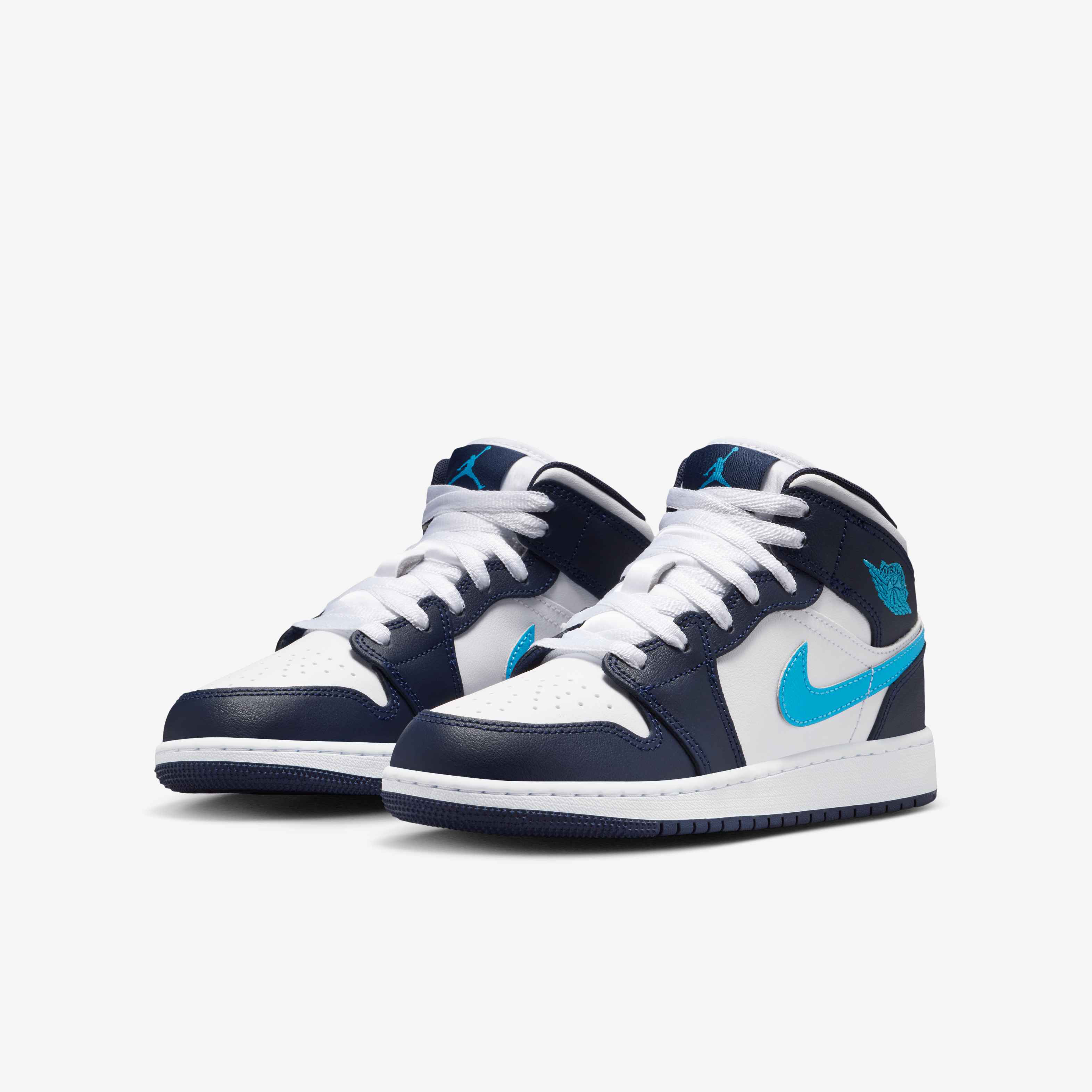 Air Jordan 1 Mid image number 4