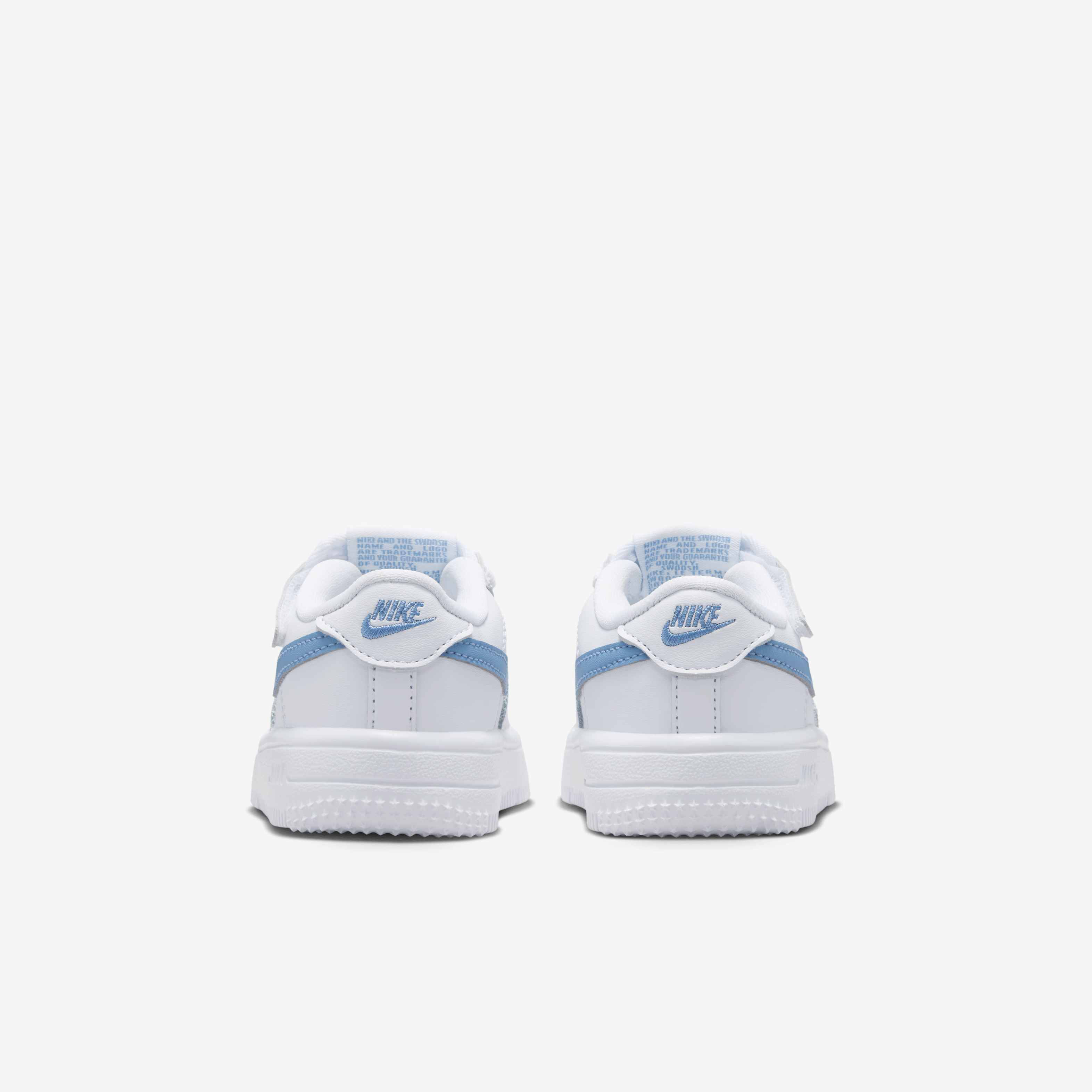 Nike Force 1 Low EasyOn image number 5