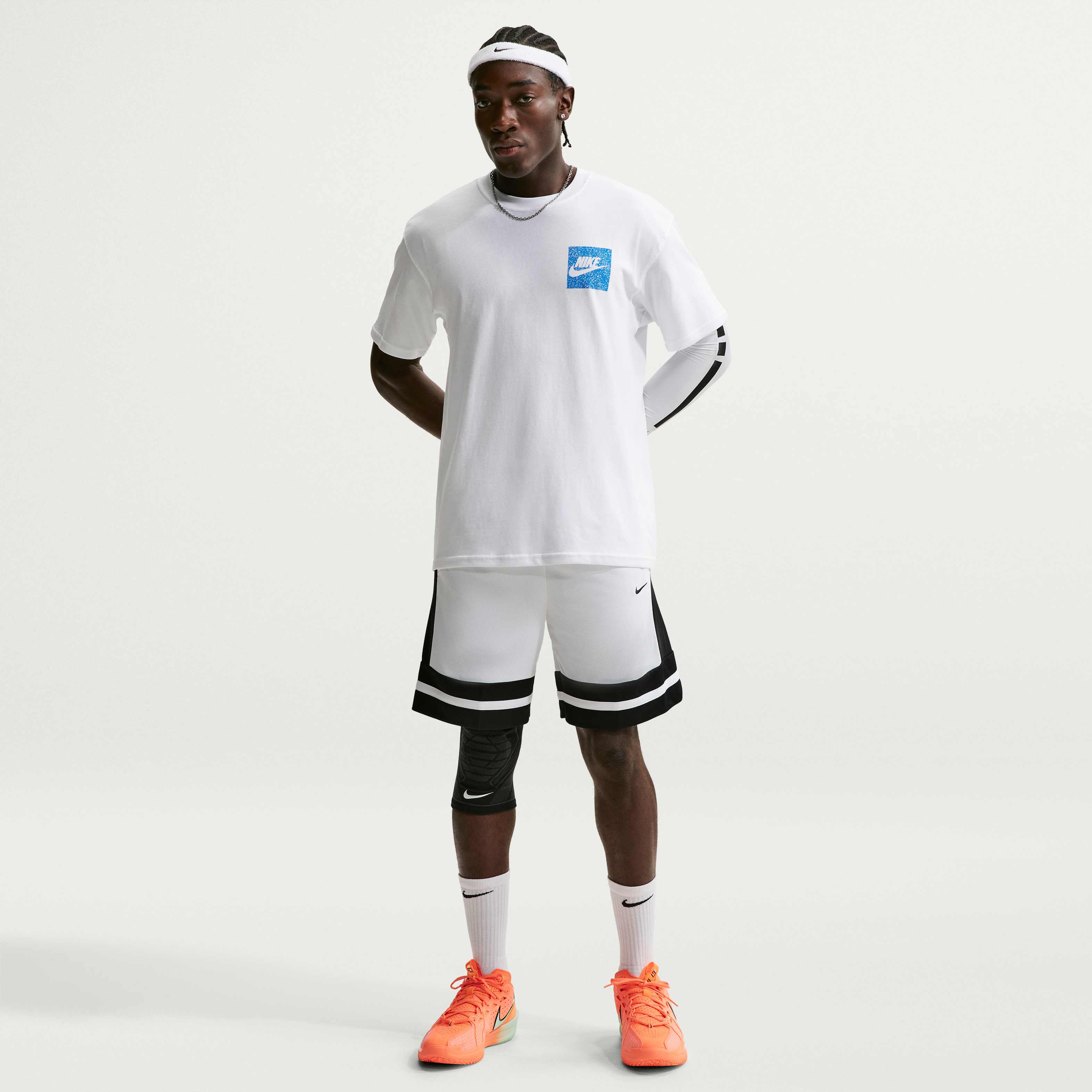 Nike image number 0