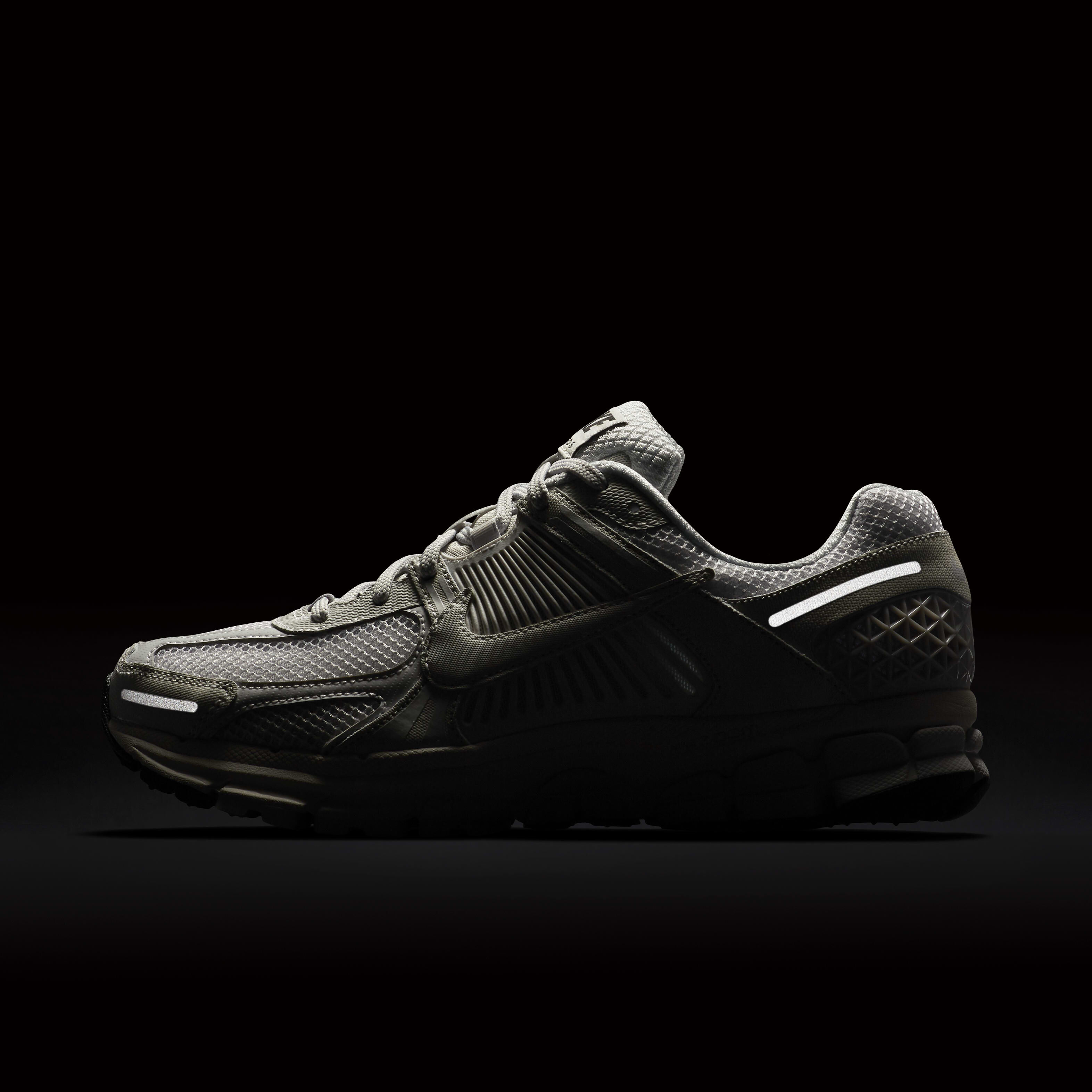 Nike Zoom Vomero 5 image number 6