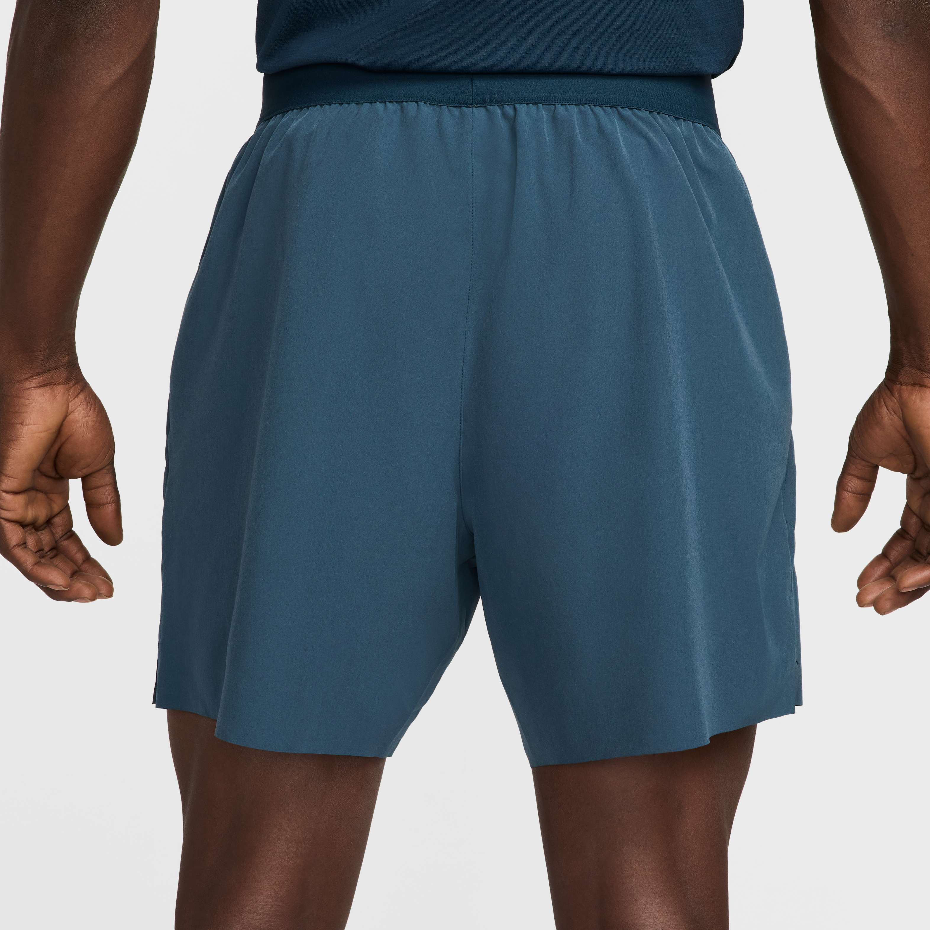 NikeCourt Advantage image number 2
