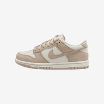 Nike Dunk Low Suede