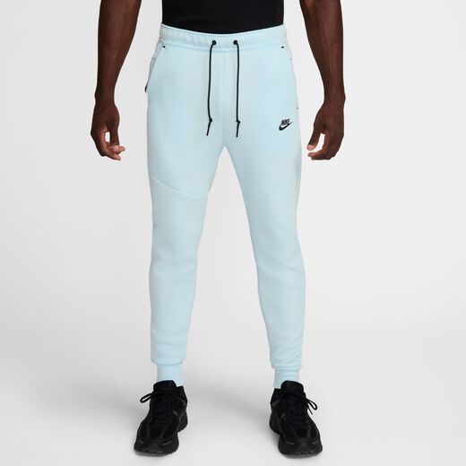 Nike joggers new 2025