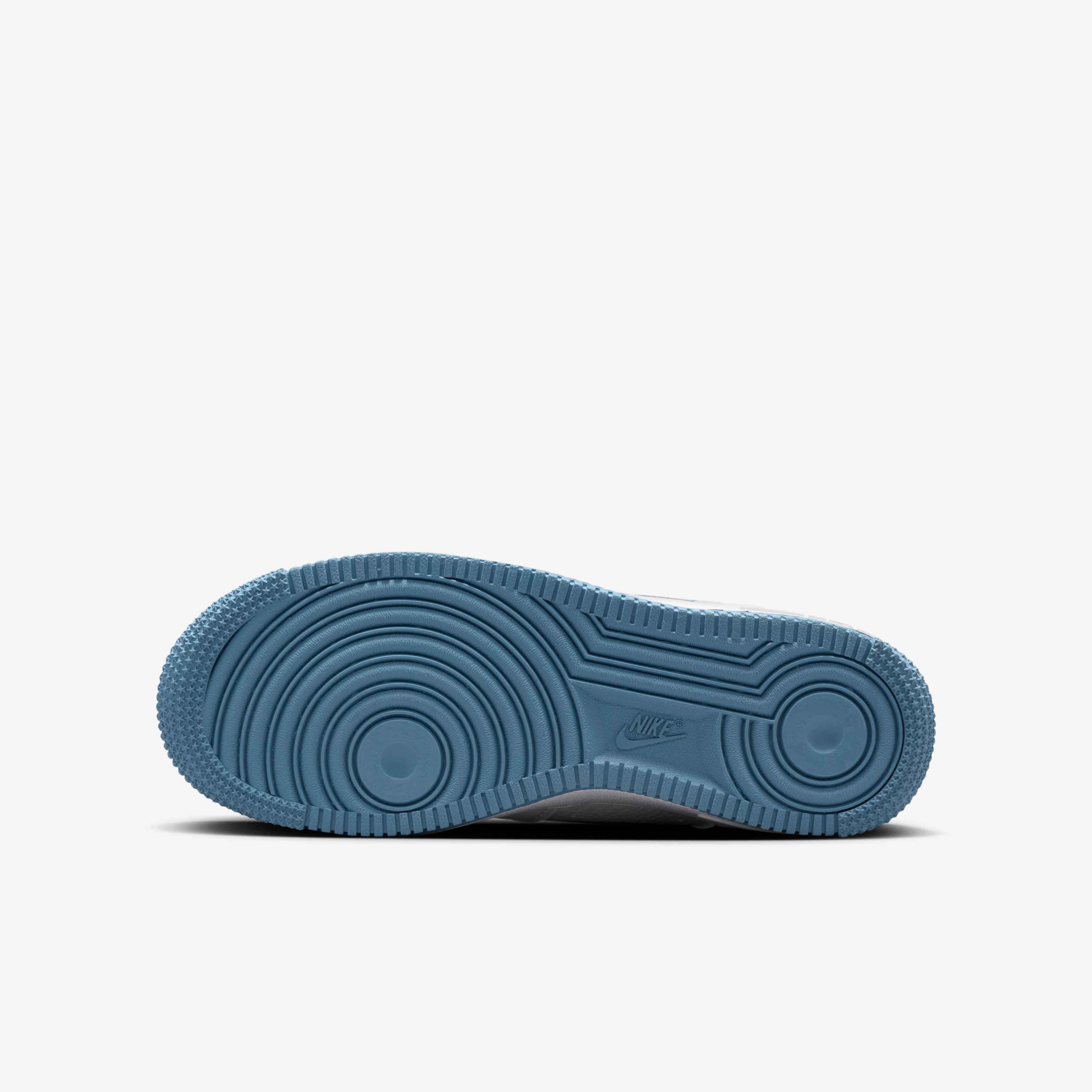 Nike Air Force 1 image number 1