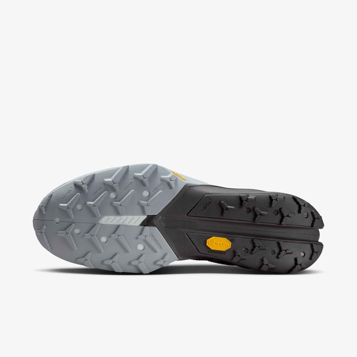 Nike Kiger 10 image number 1 Nike Kiger 10 image number 1