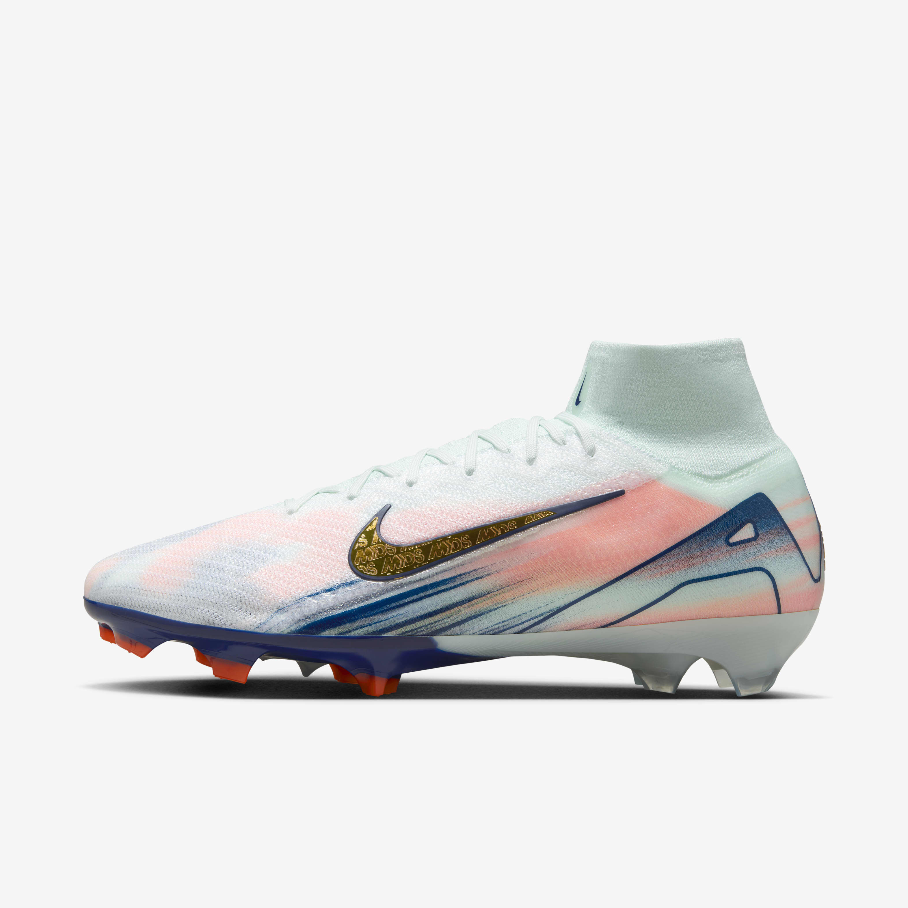 New nike football boots online