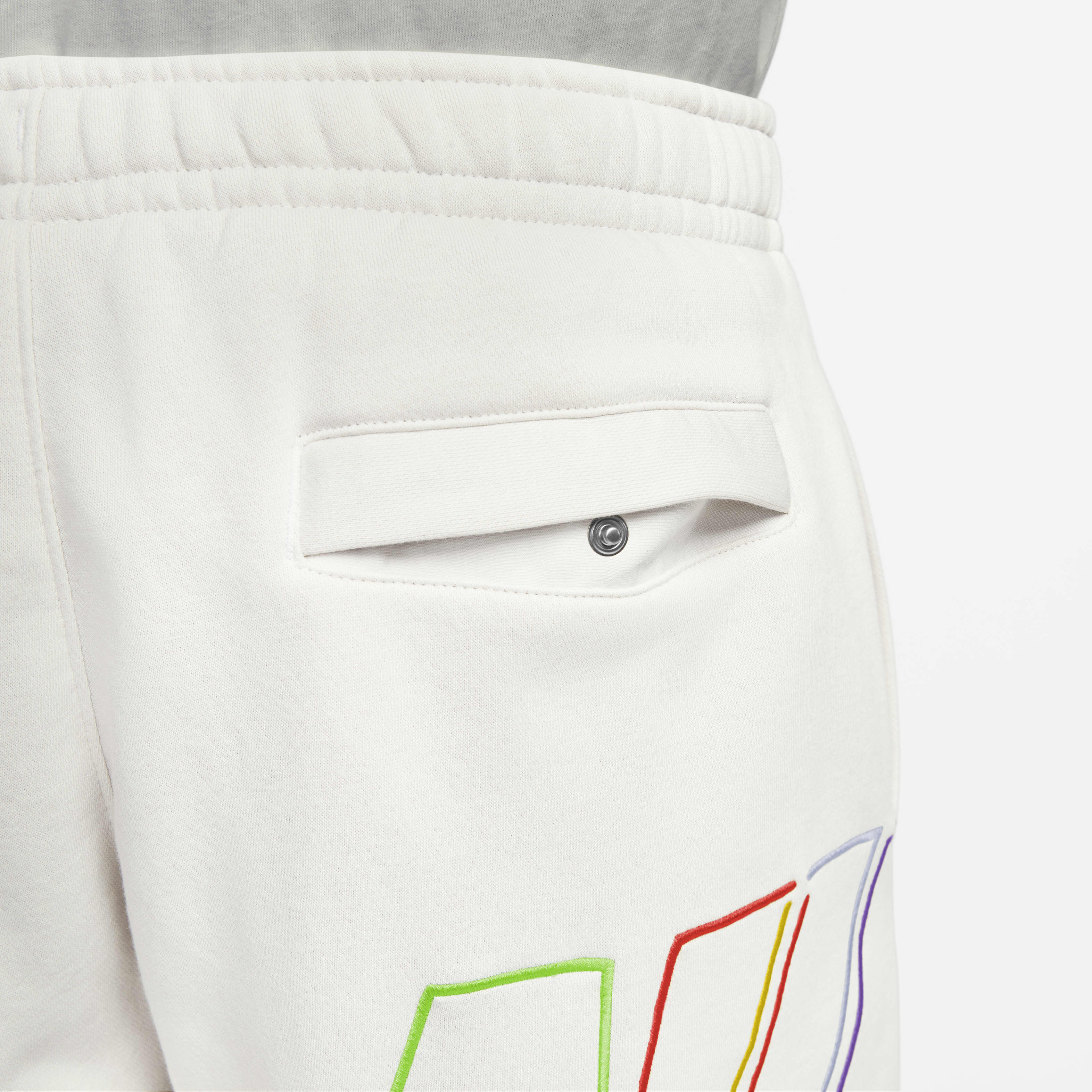 Nike Club Fleece+ image number 4