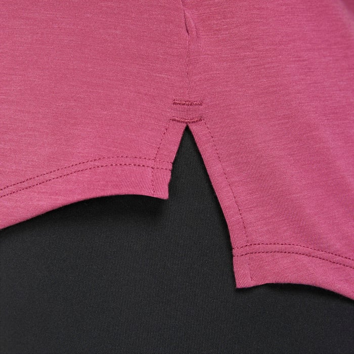 نايكي دراي-فت UV ون لوكس image number 2 نايكي دراي-فت UV ون لوكس image number 2