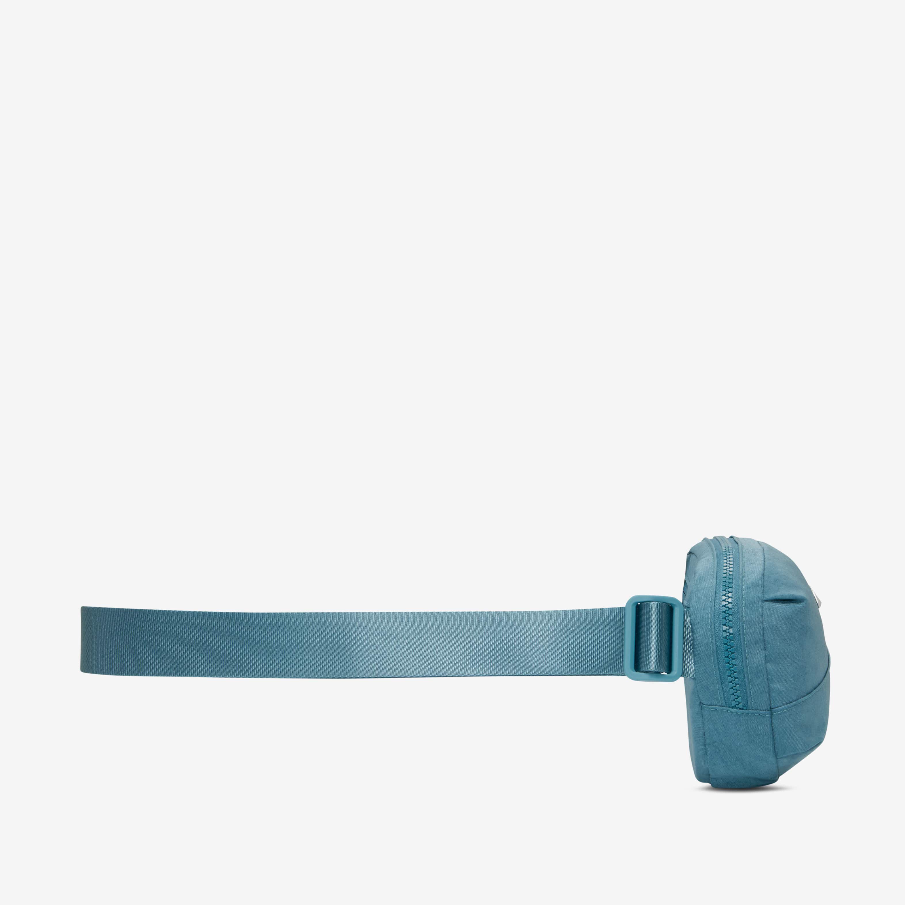 نايكي أورا image number 1