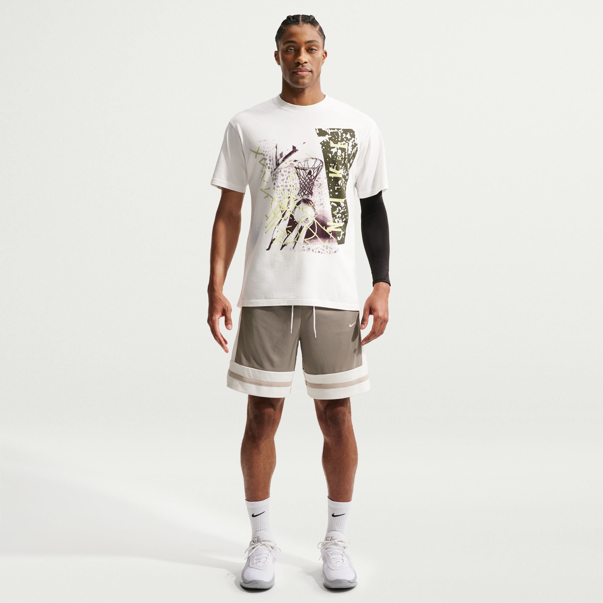 Nike image number 0
