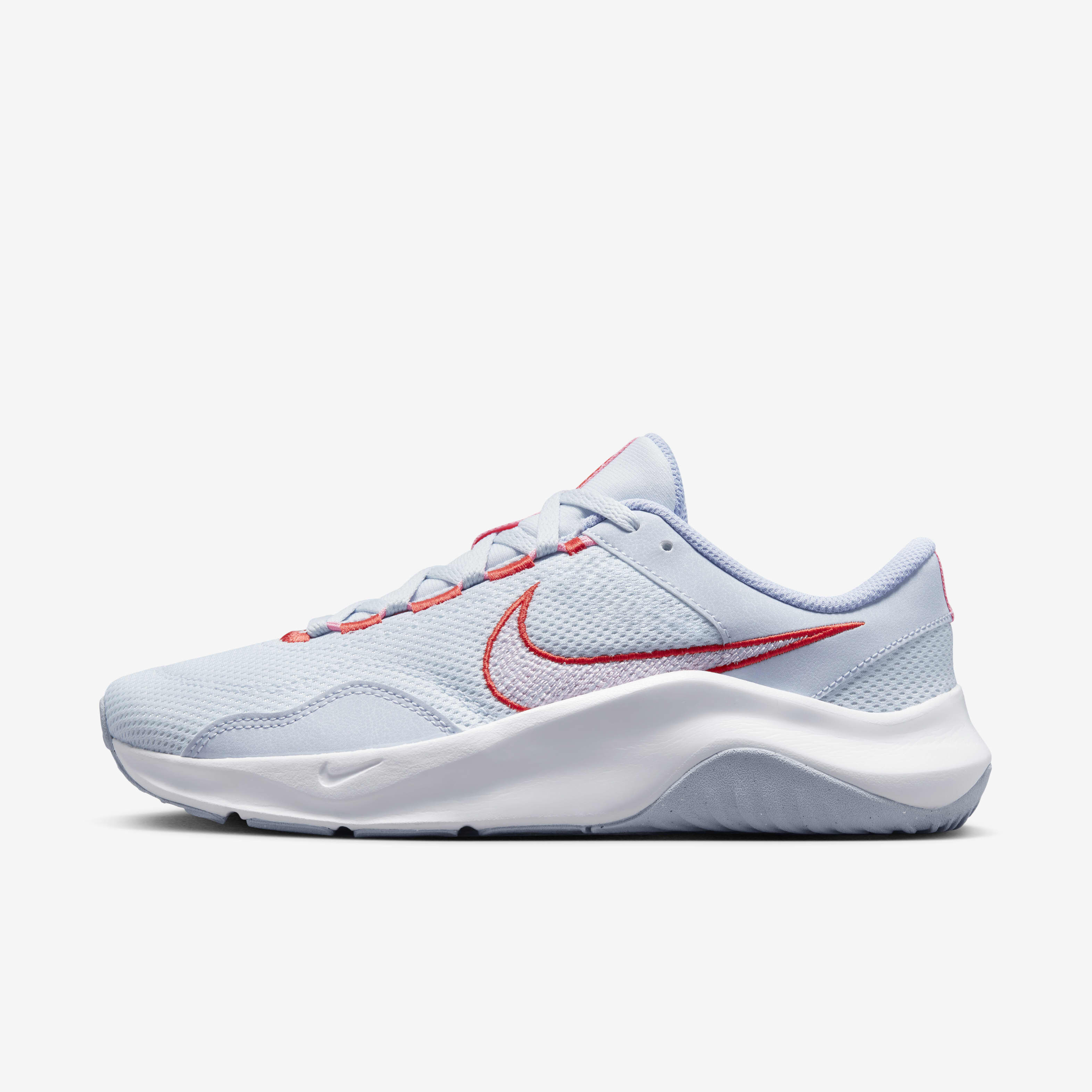 Nike Legend Essential 3 Next Nature image number 0