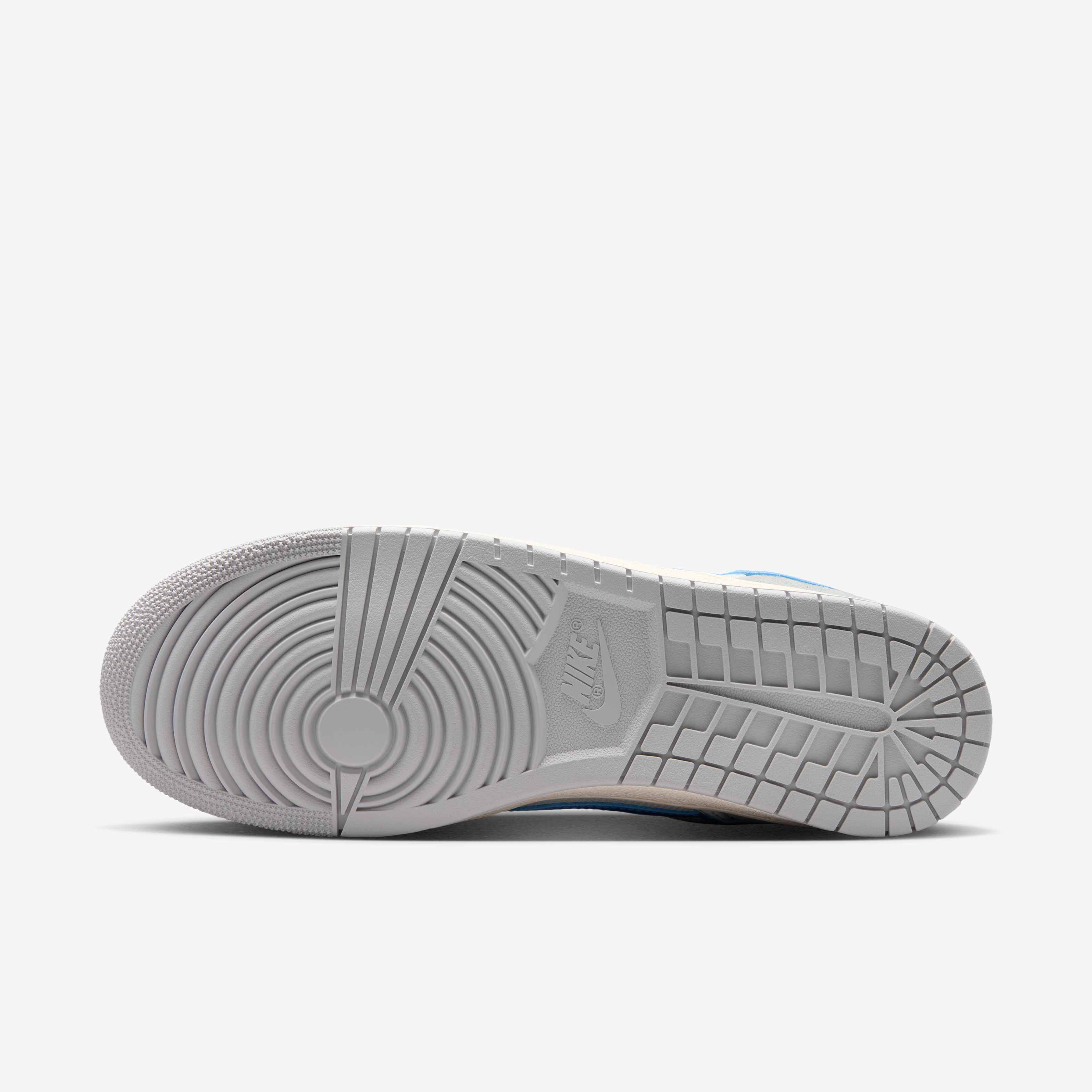 Air Jordan Skyline Low image number 1