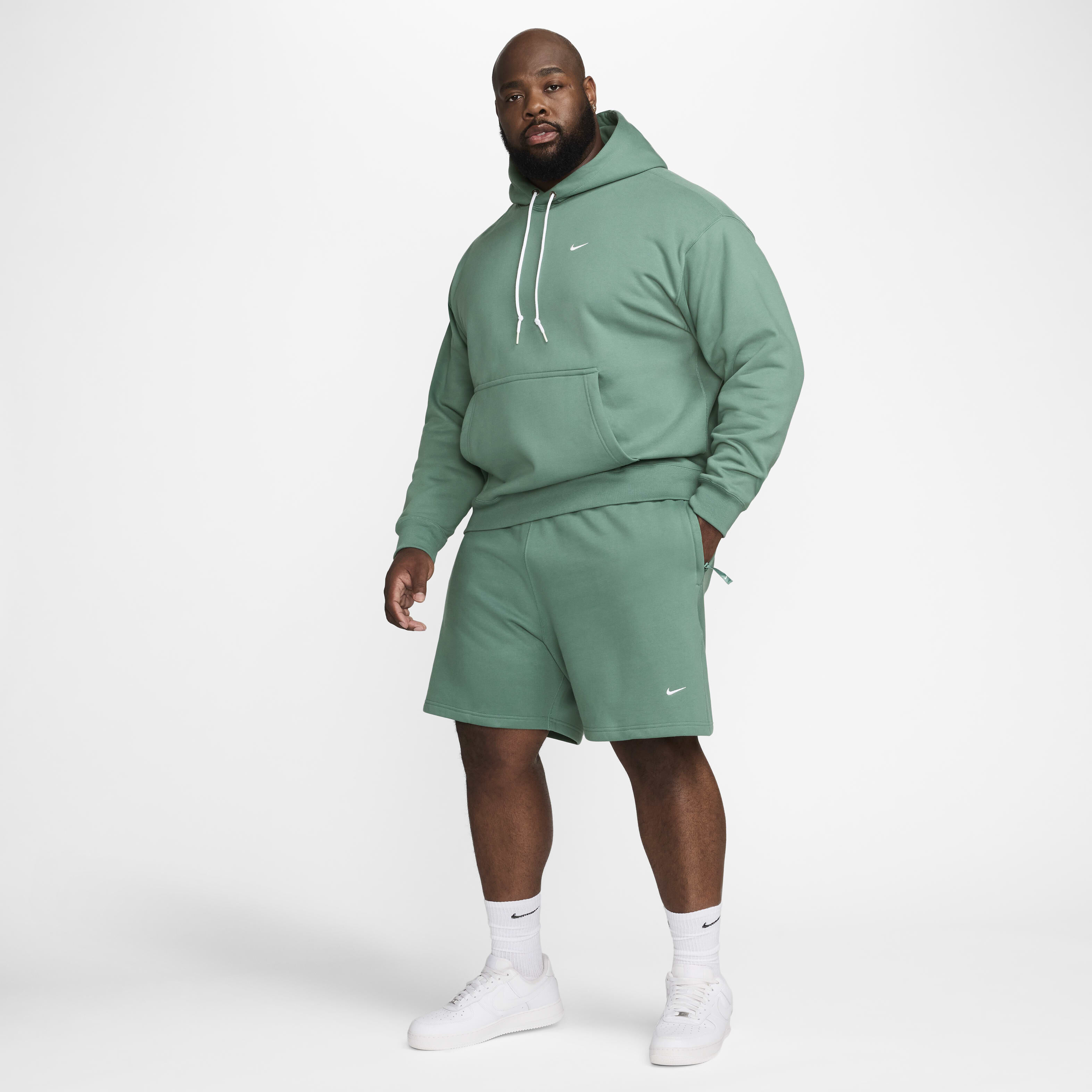 نايكي سولو سووش image number 15