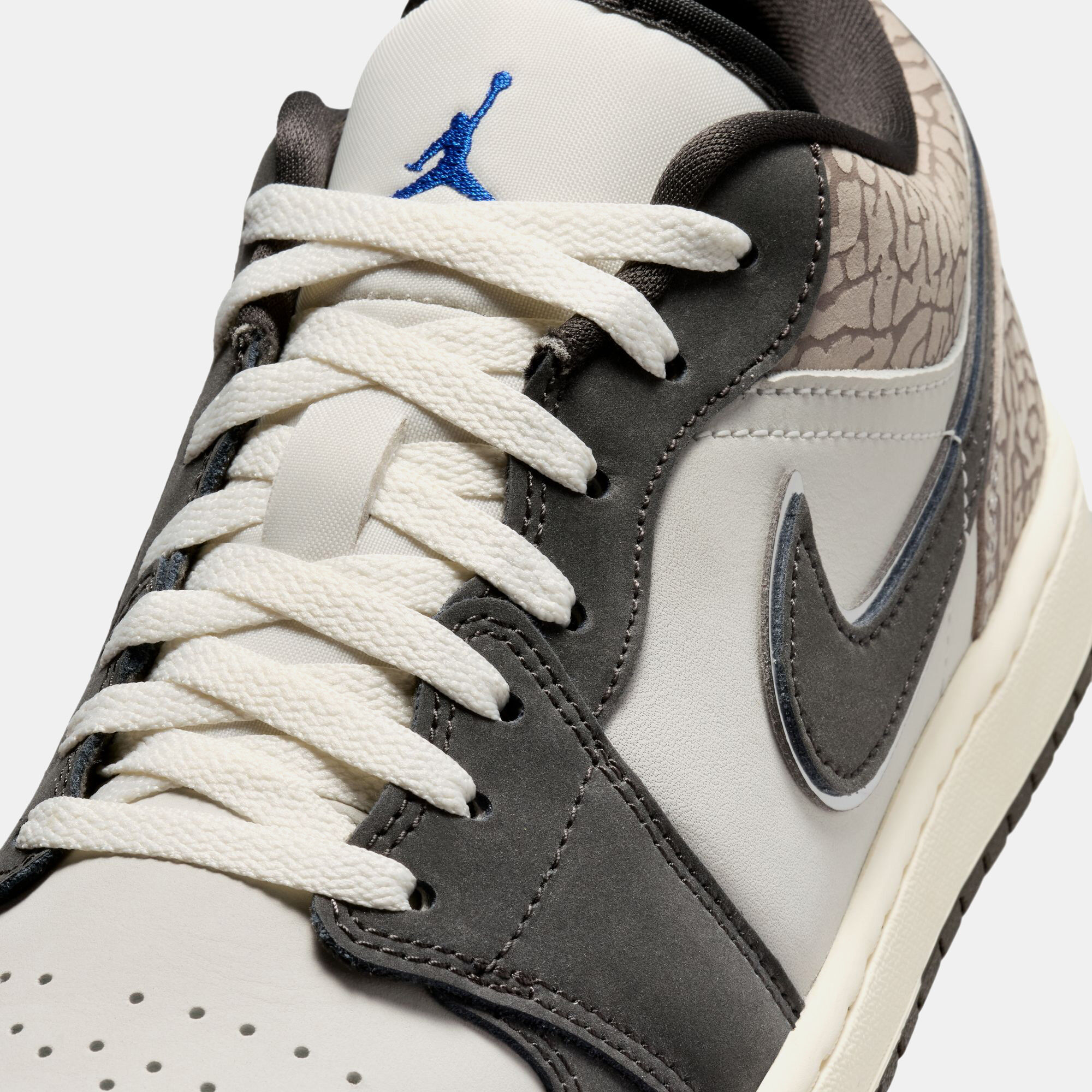 Air Jordan 1 Low SE image number 7