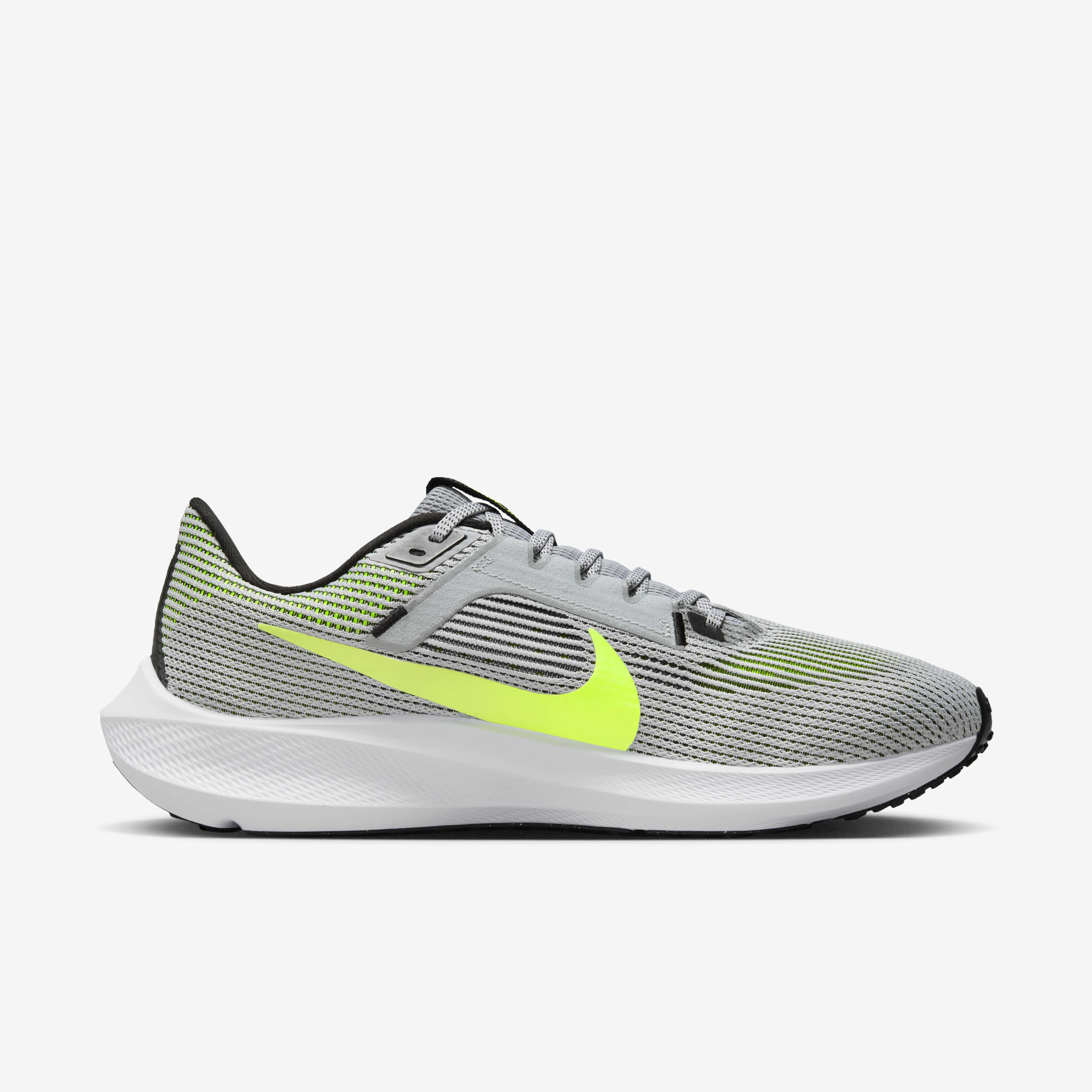 Nike Pegasus 40 image number 2