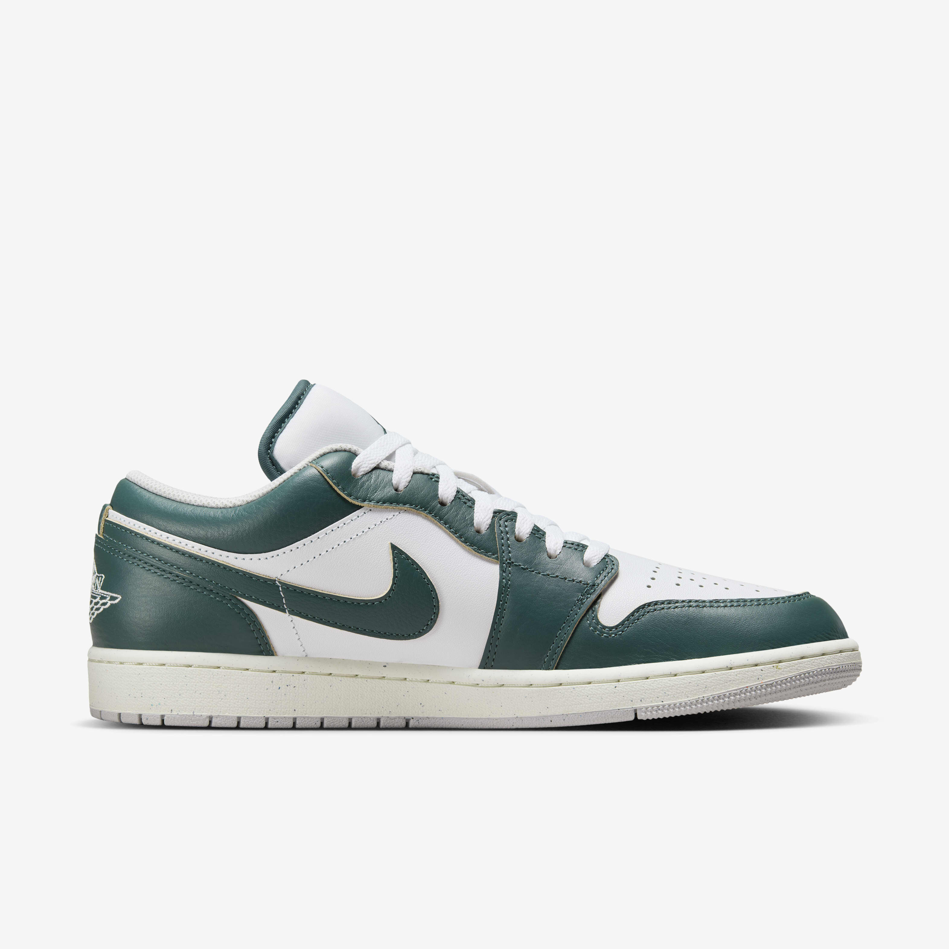Stockx jordan 1 pine green top
