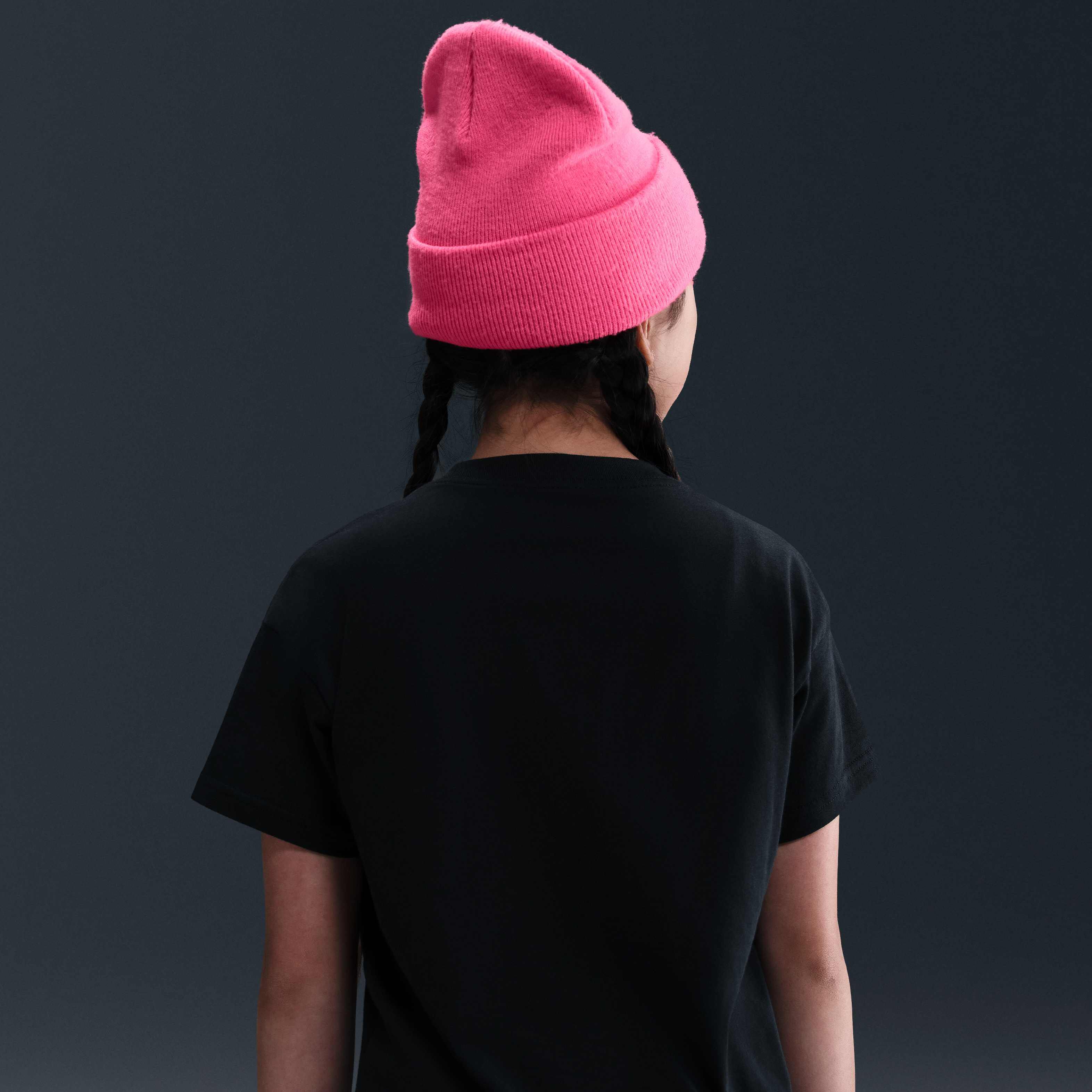 نايكي سبورتسوير image number 1