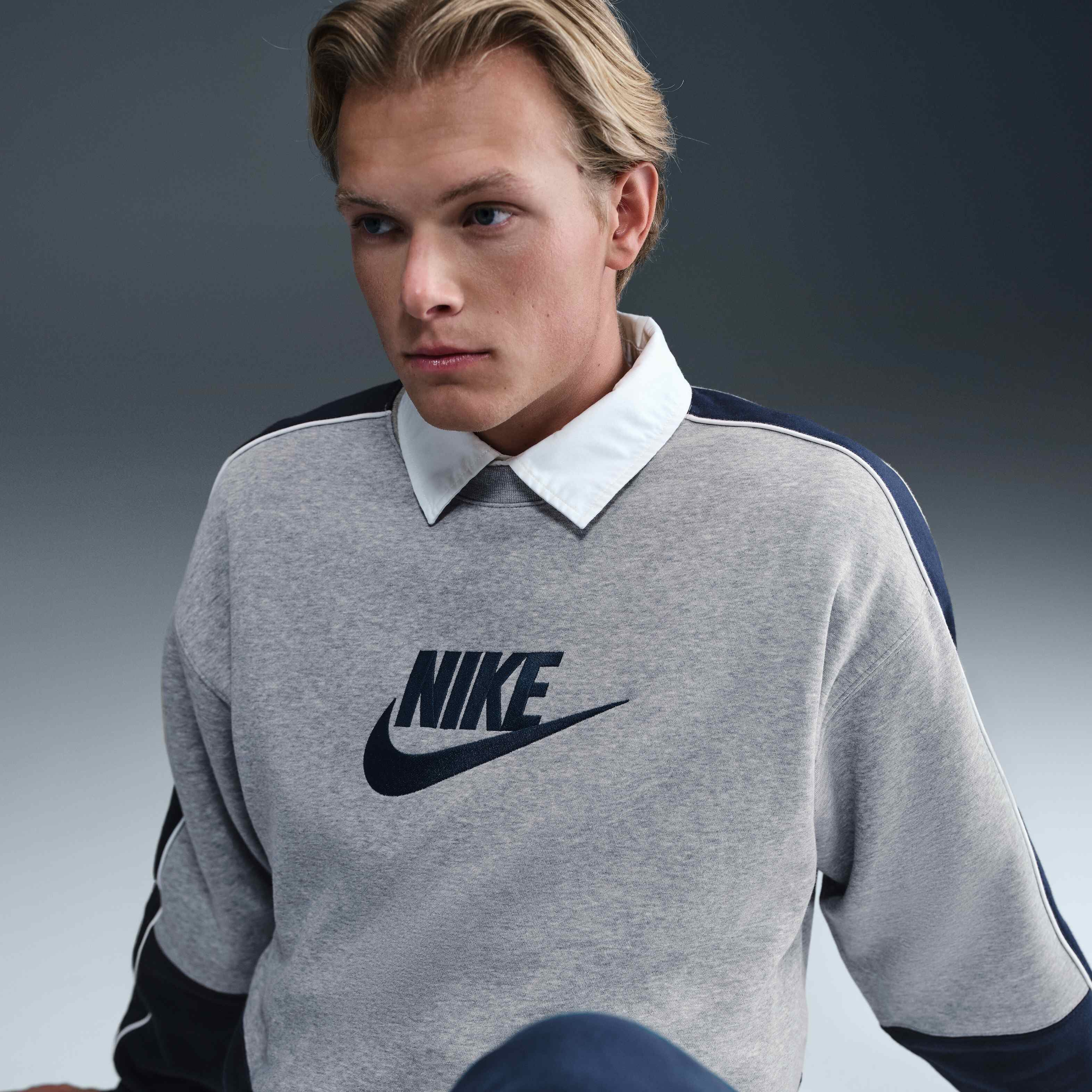 Nike Sportswear Club image number 2